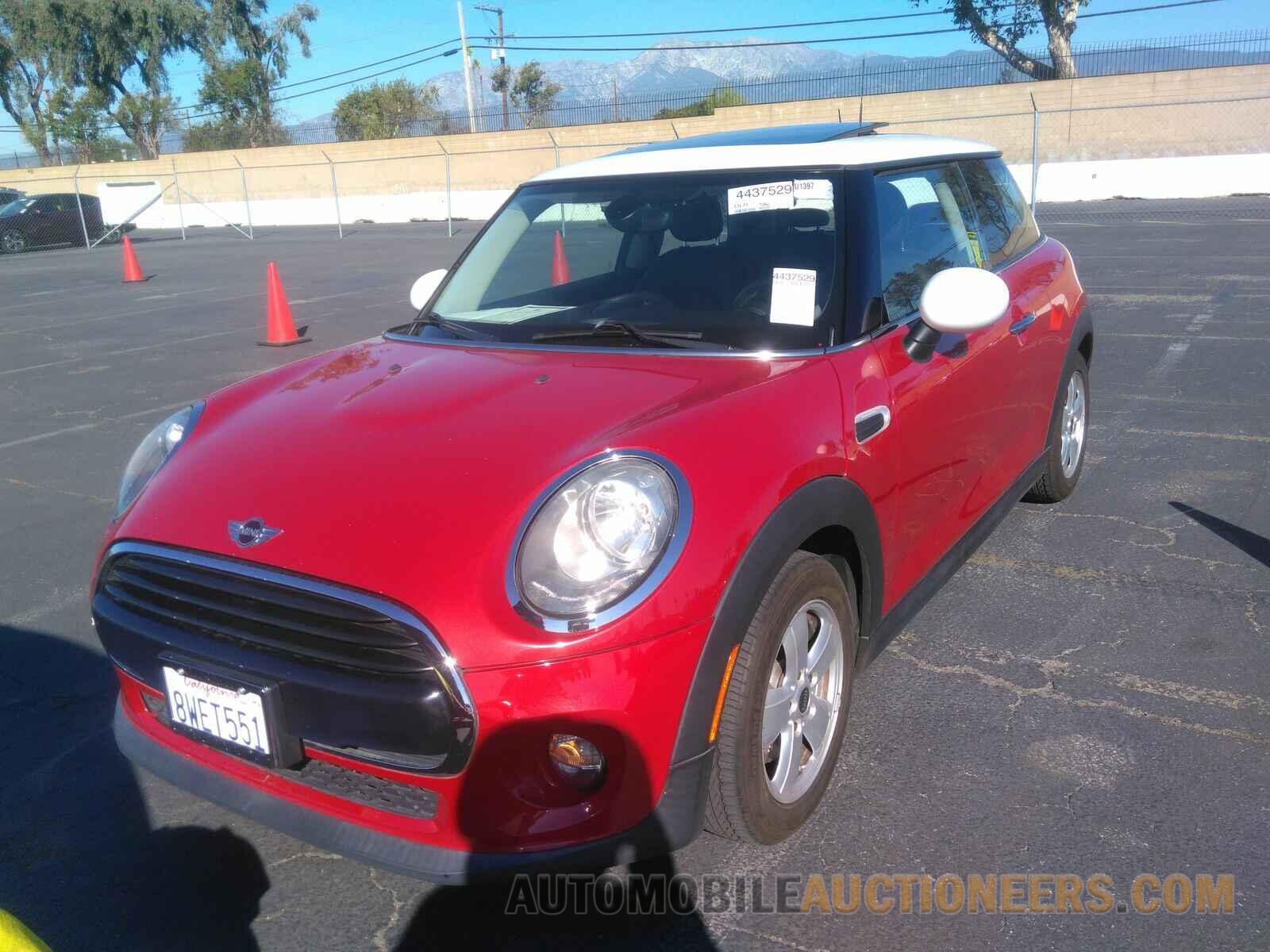 WMWXP5C50J2G62214 MINI Hardtop 2 Door 2018