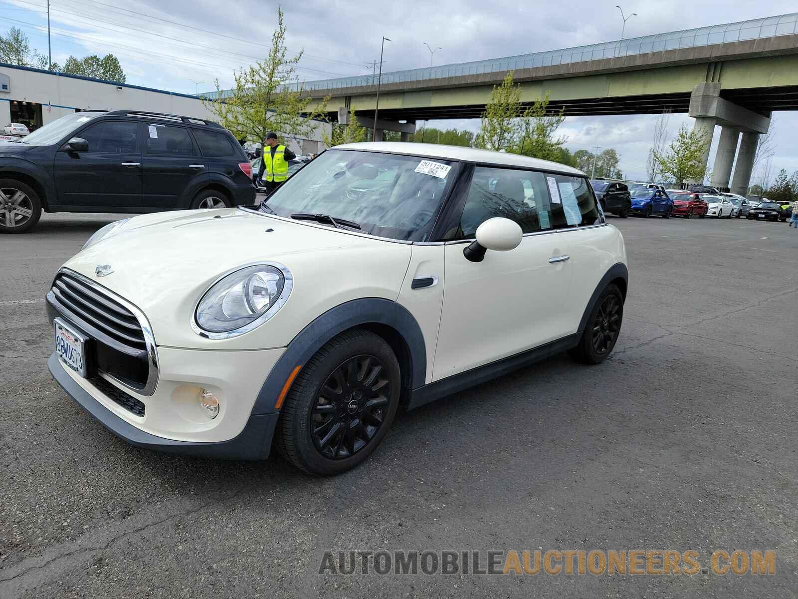 WMWXP5C55J2G63486 MINI Hardtop 2 Door 2018