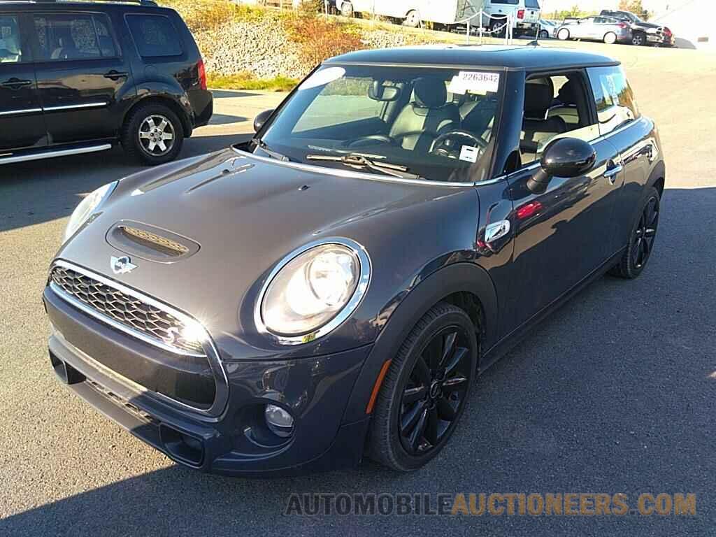 WMWXP7C35H3C61899 MINI Cooper Hardtop (CAN) 2017