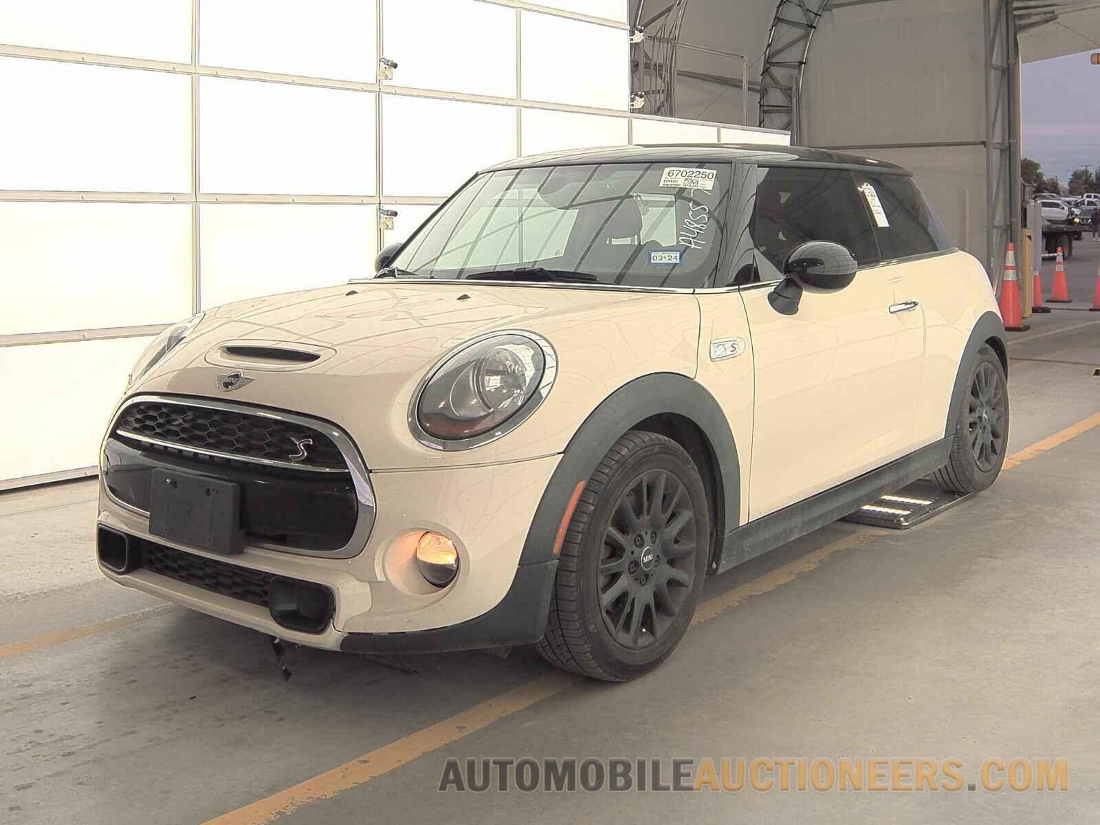 WMWXP7C51J2A48557 MINI Hardtop 2 Door 2018