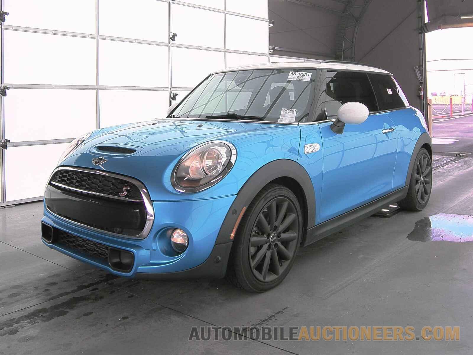 WMWXP7C55J2A49128 MINI Hardtop 2 Door 2018