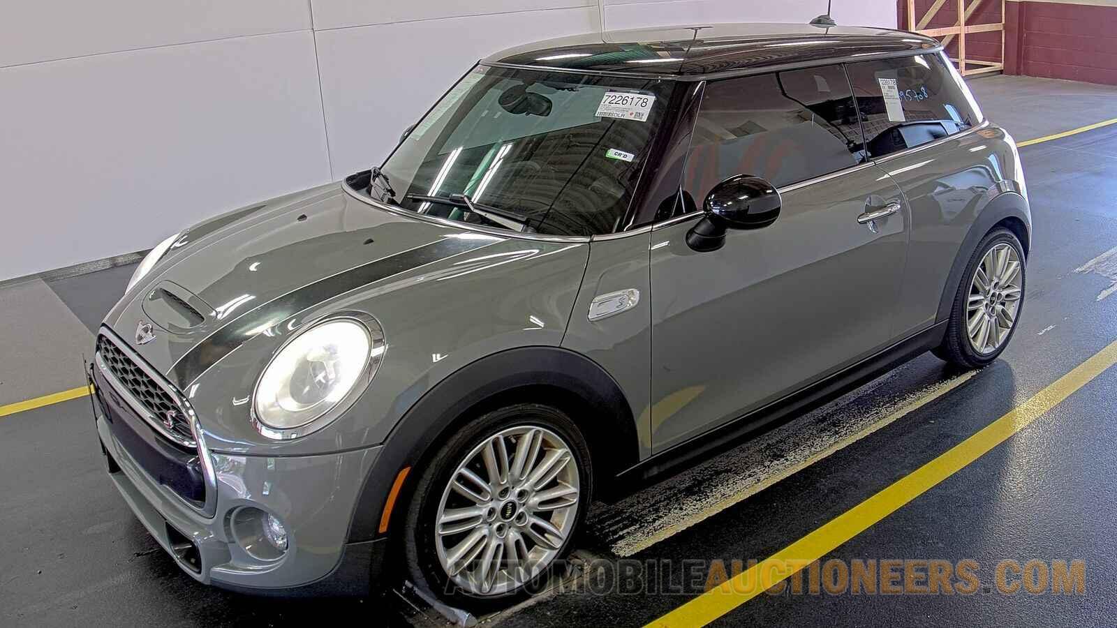 WMWXP7C56F2A58492 MINI Cooper Hardtop 2015