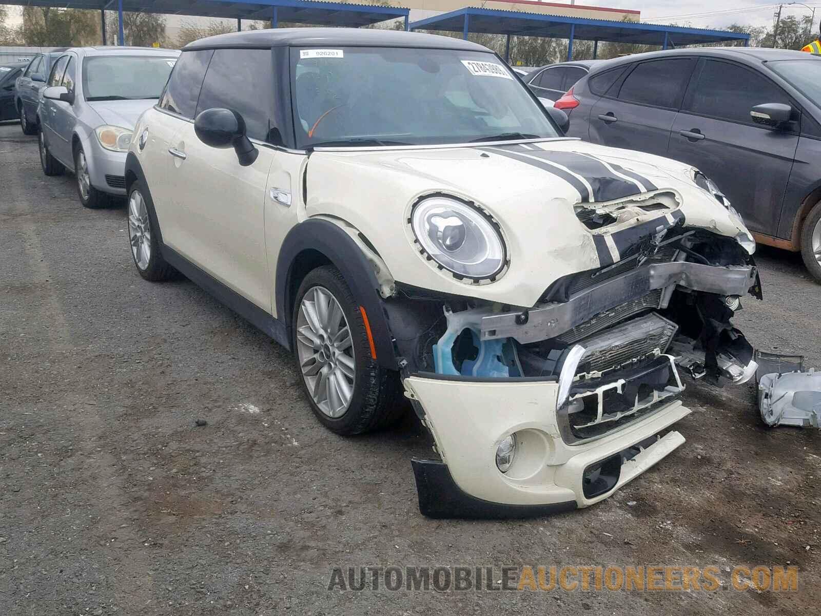 WMWXP7C58H3C61722 MINI COOPER 2017