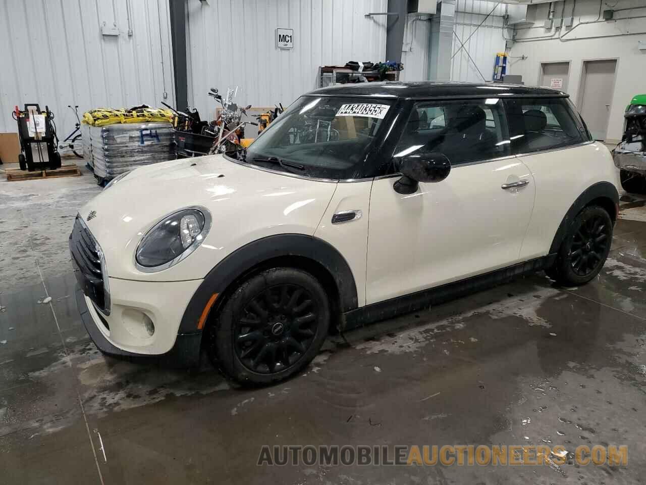 WMWXR3C07M2N73695 MINI COOPER 2021