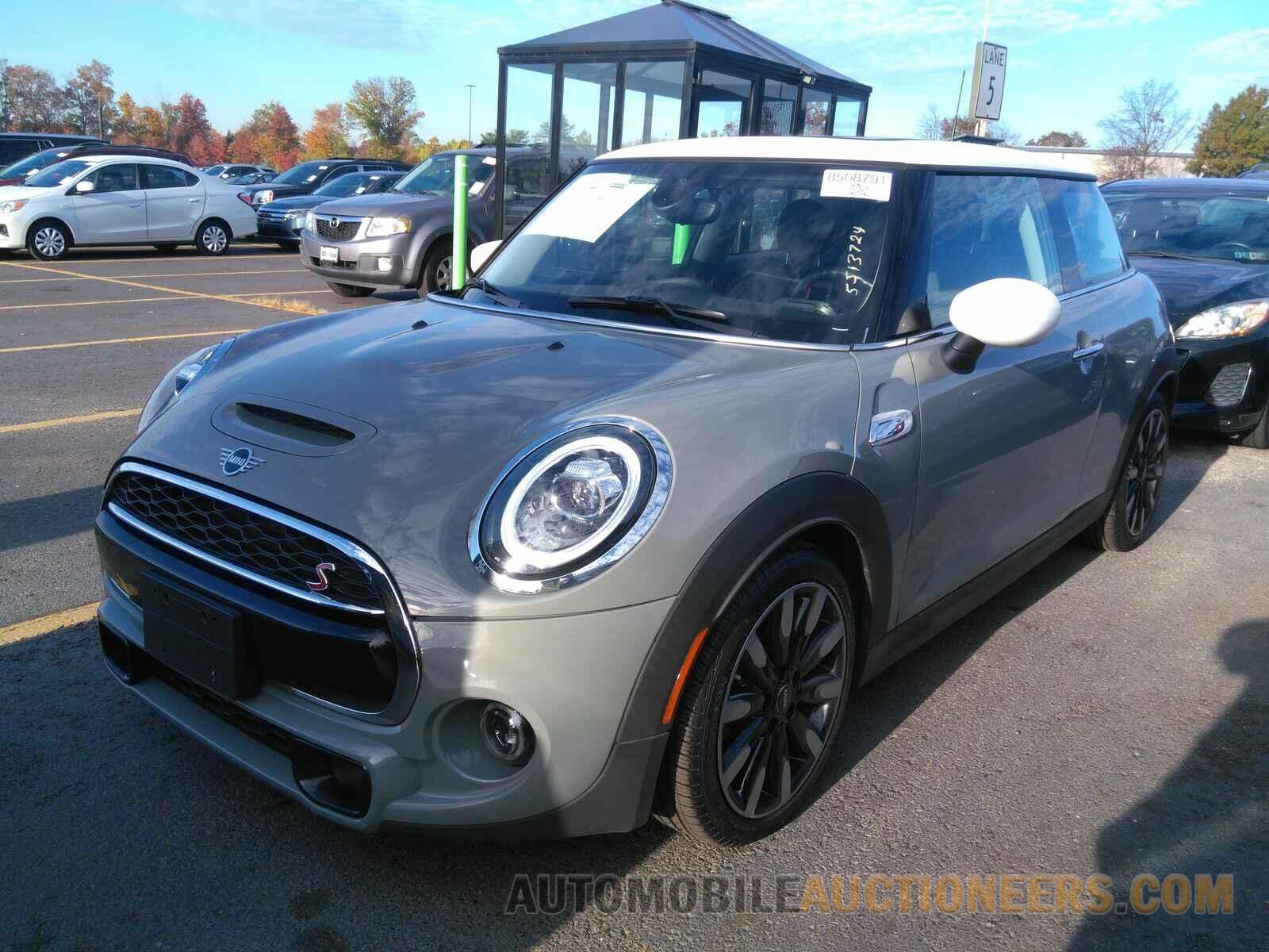 WMWXR5C04M2P01600 MINI Hardtop 2 Door 2021