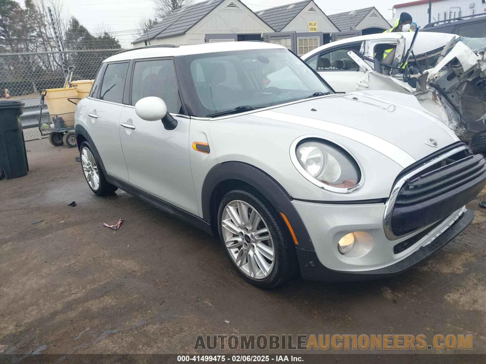 WMWXU1C30H2F78811 MINI HARDTOP 2017