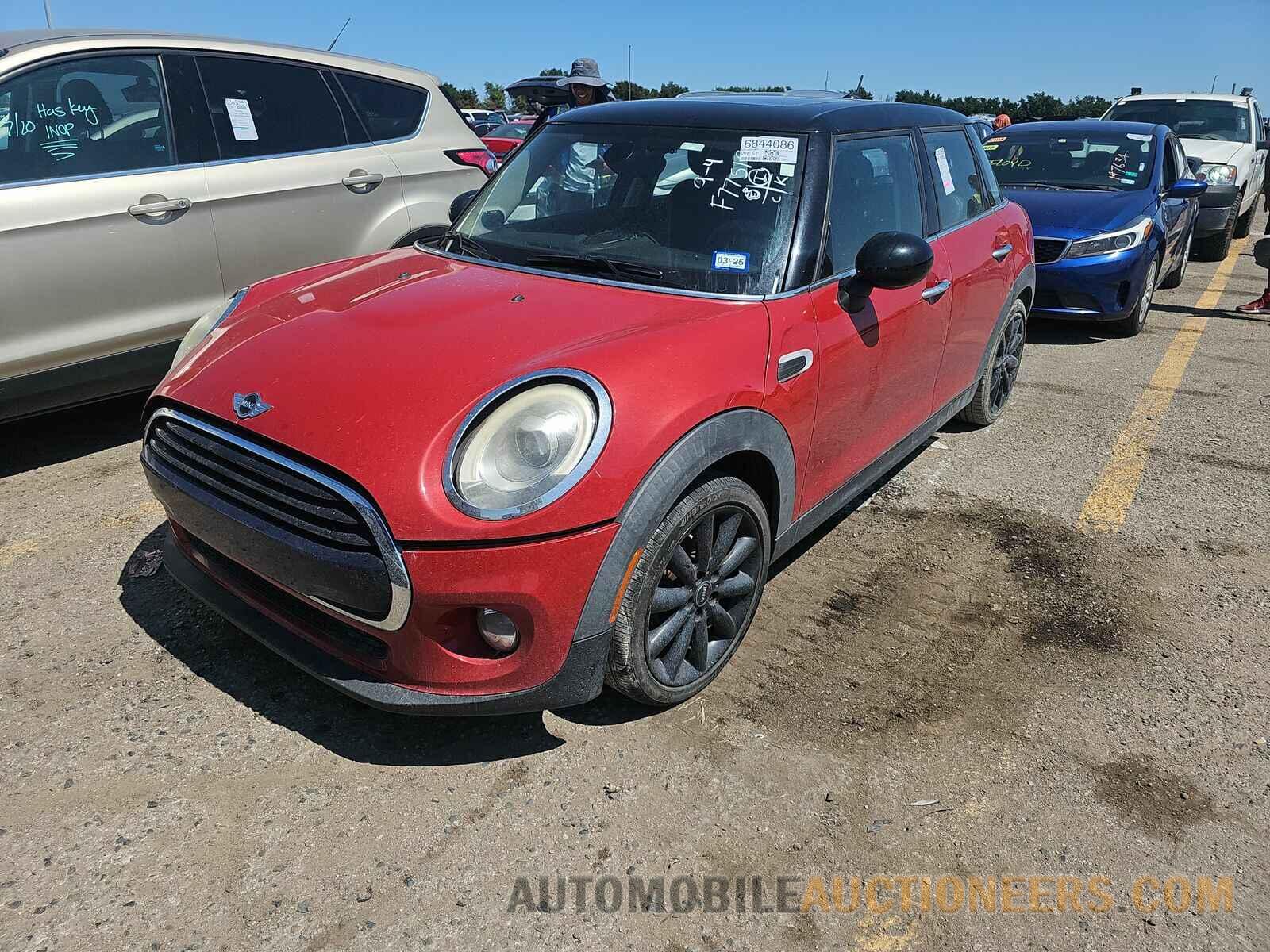 WMWXU1C3XH2F77519 MINI Hardtop 4 Door 2017