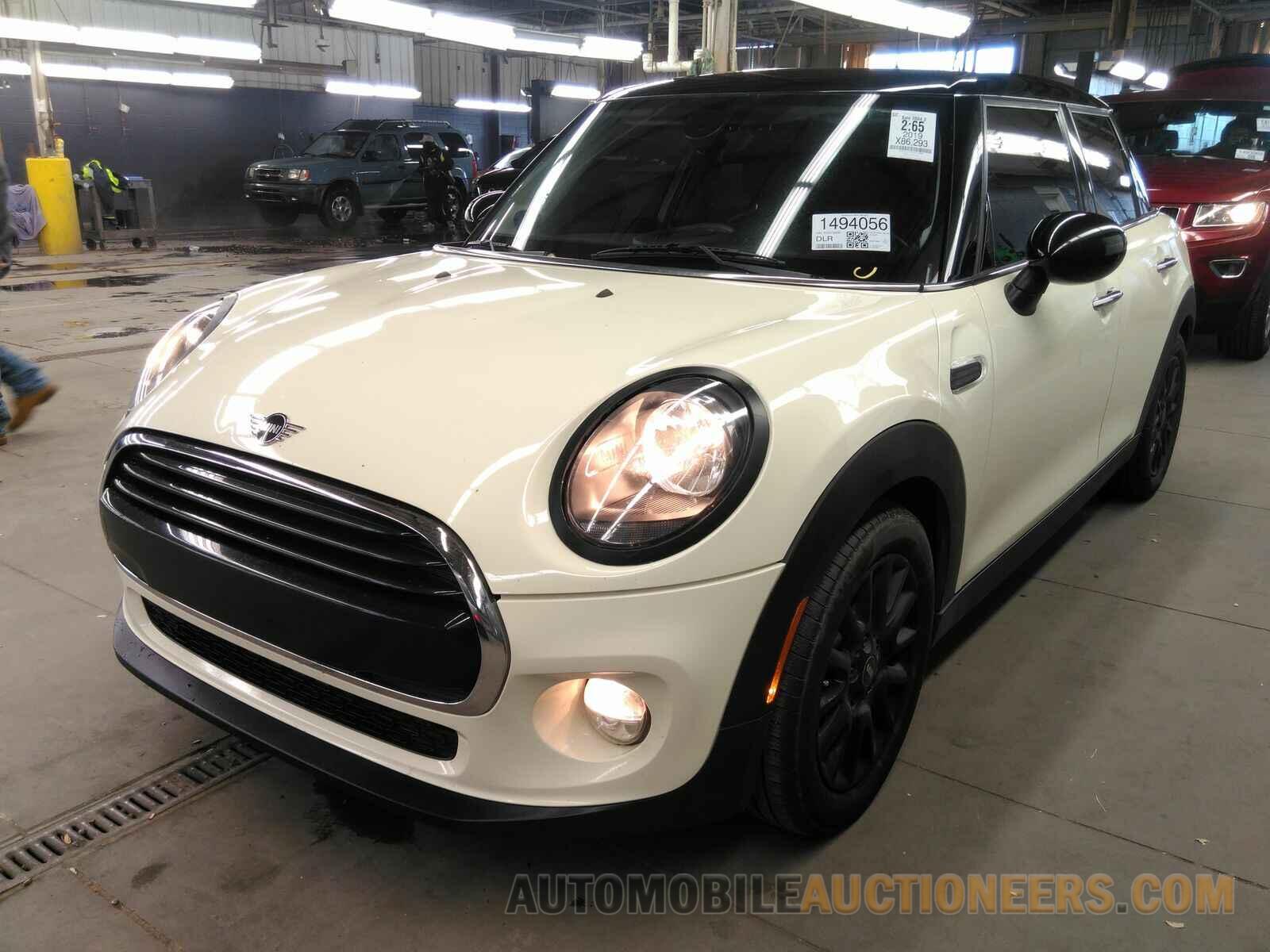 WMWXU1C57K2H73698 MINI Hardtop 4 Door 2019