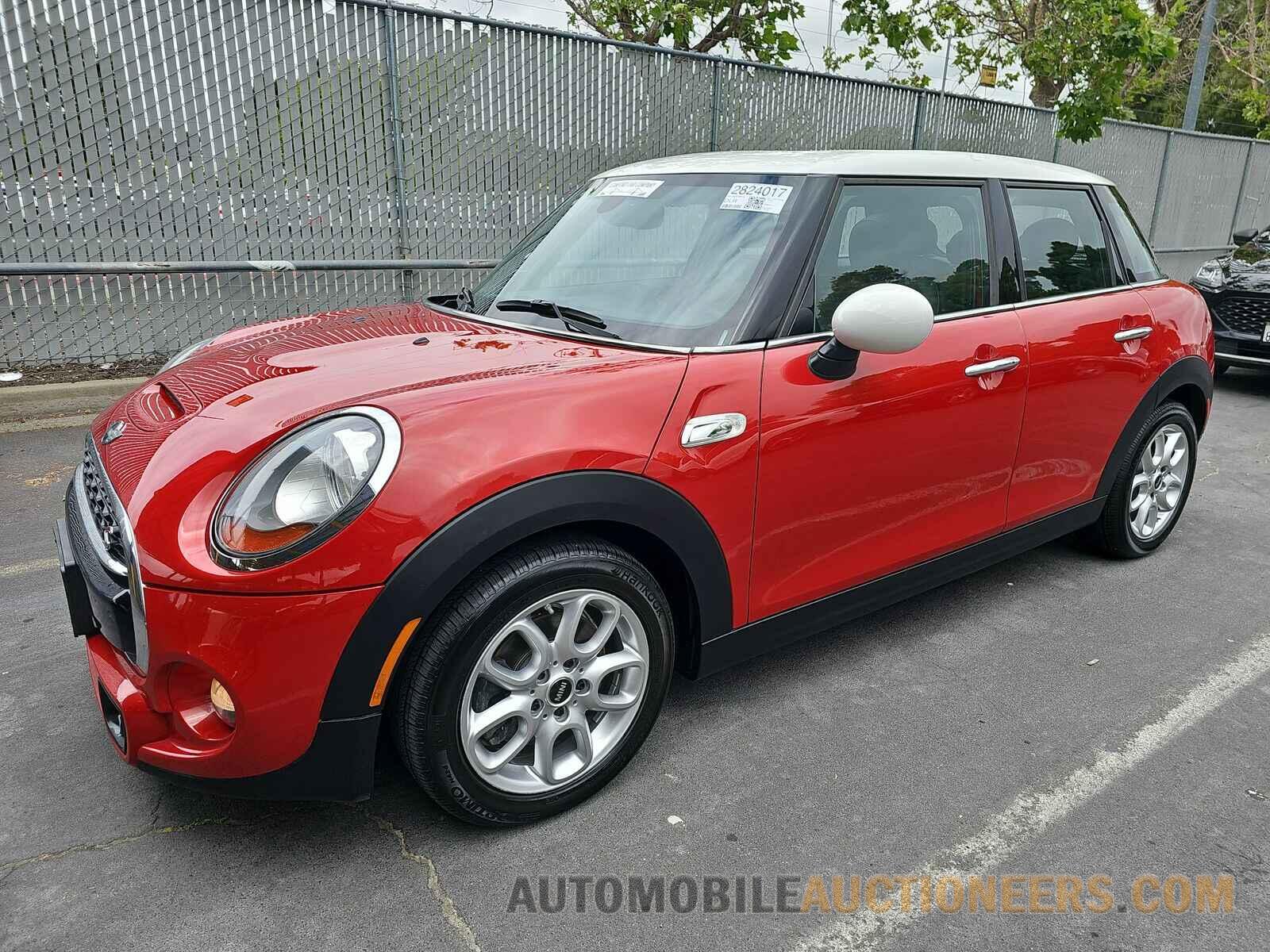 WMWXU3C31H2F48518 MINI Hardtop 4 Door 2017