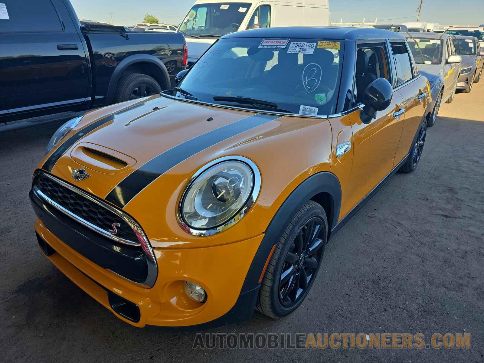 WMWXU3C50F2B59061 MINI Hardtop 4 Door 2015