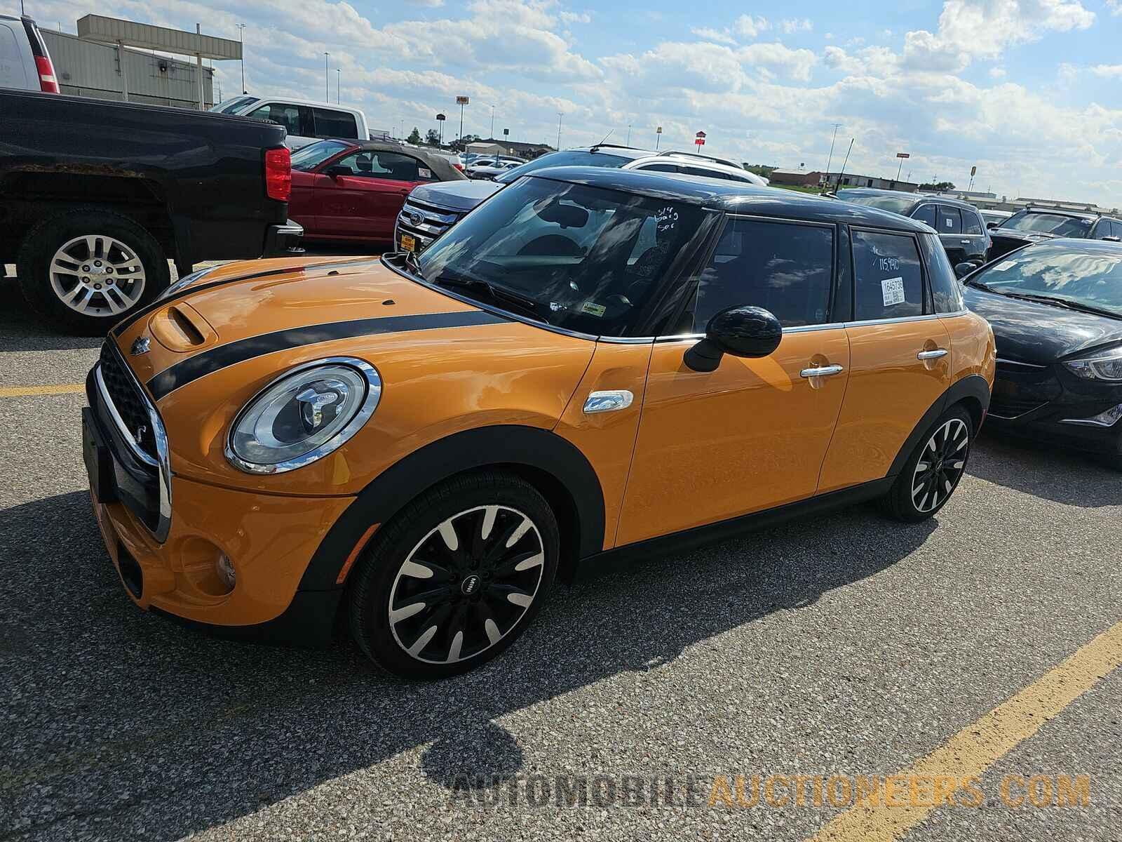 WMWXU3C53G2D30094 MINI Hardtop 4 Door 2016