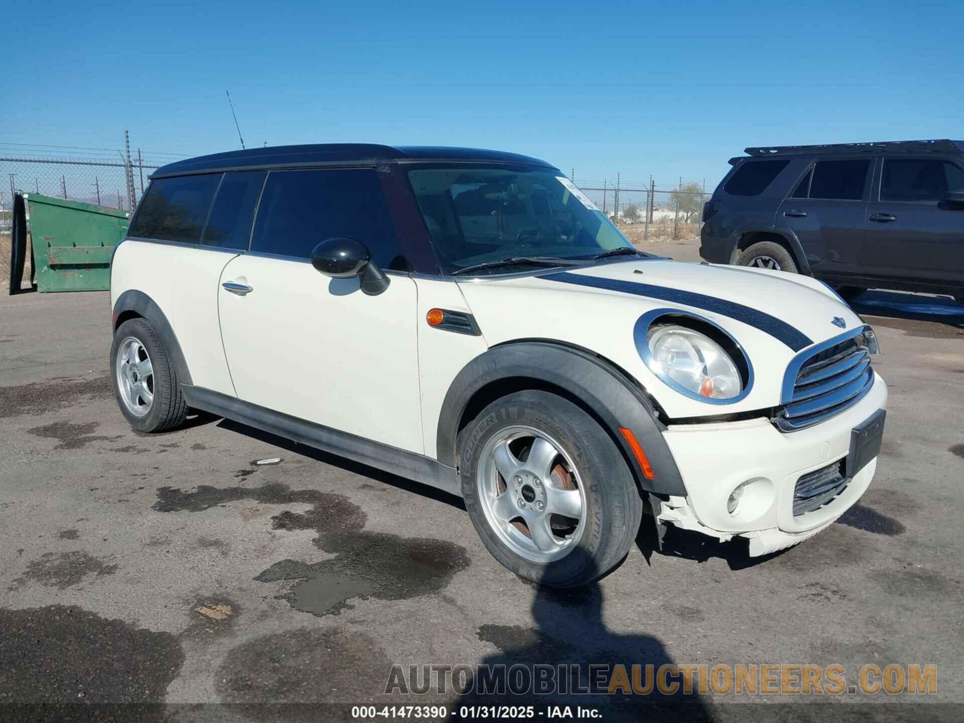 WMWZF3C56BT188052 MINI COOPER CLUBMAN 2011