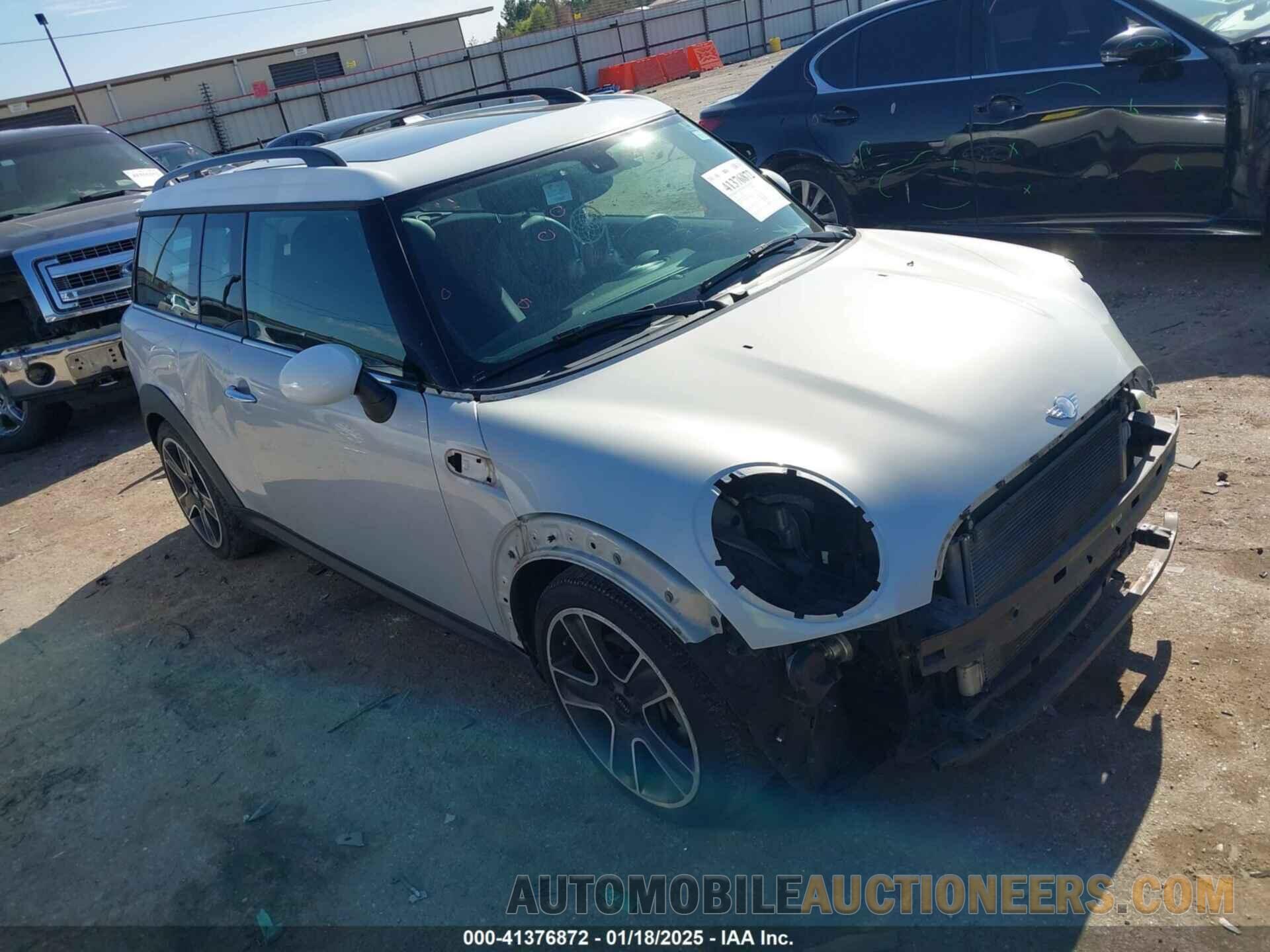 WMWZF3C5XET492361 MINI CLUBMAN 2014