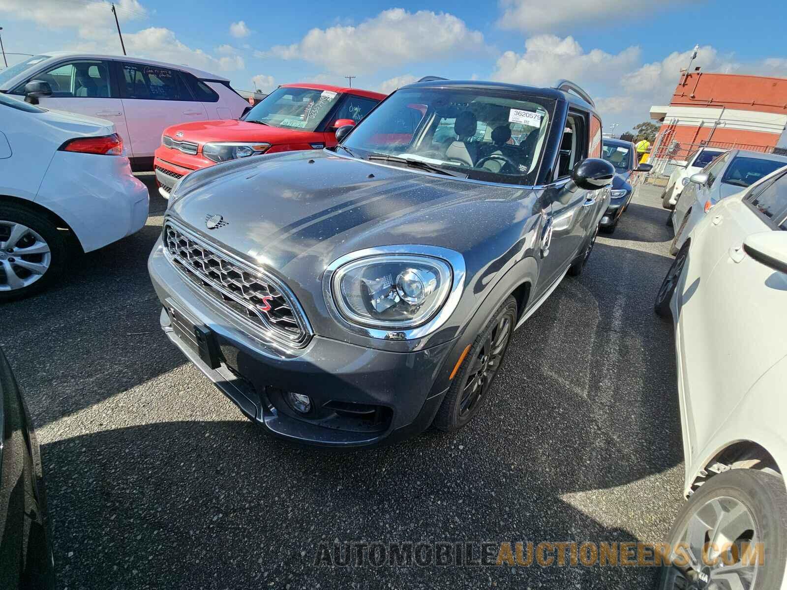 WMZYT3C33J3D99815 MINI Countryman 2018