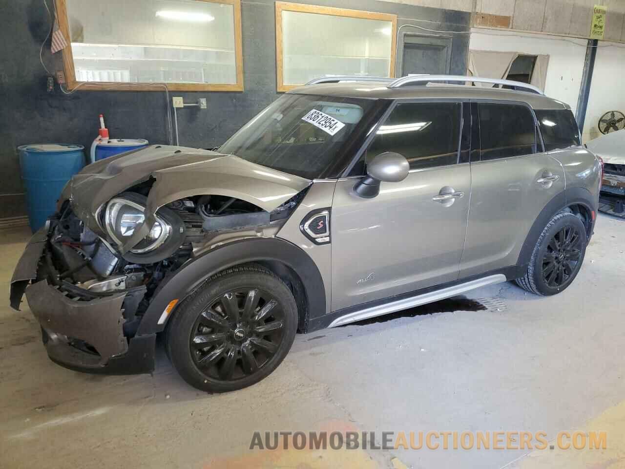 WMZYT5C36J3D83135 MINI COOPER 2018