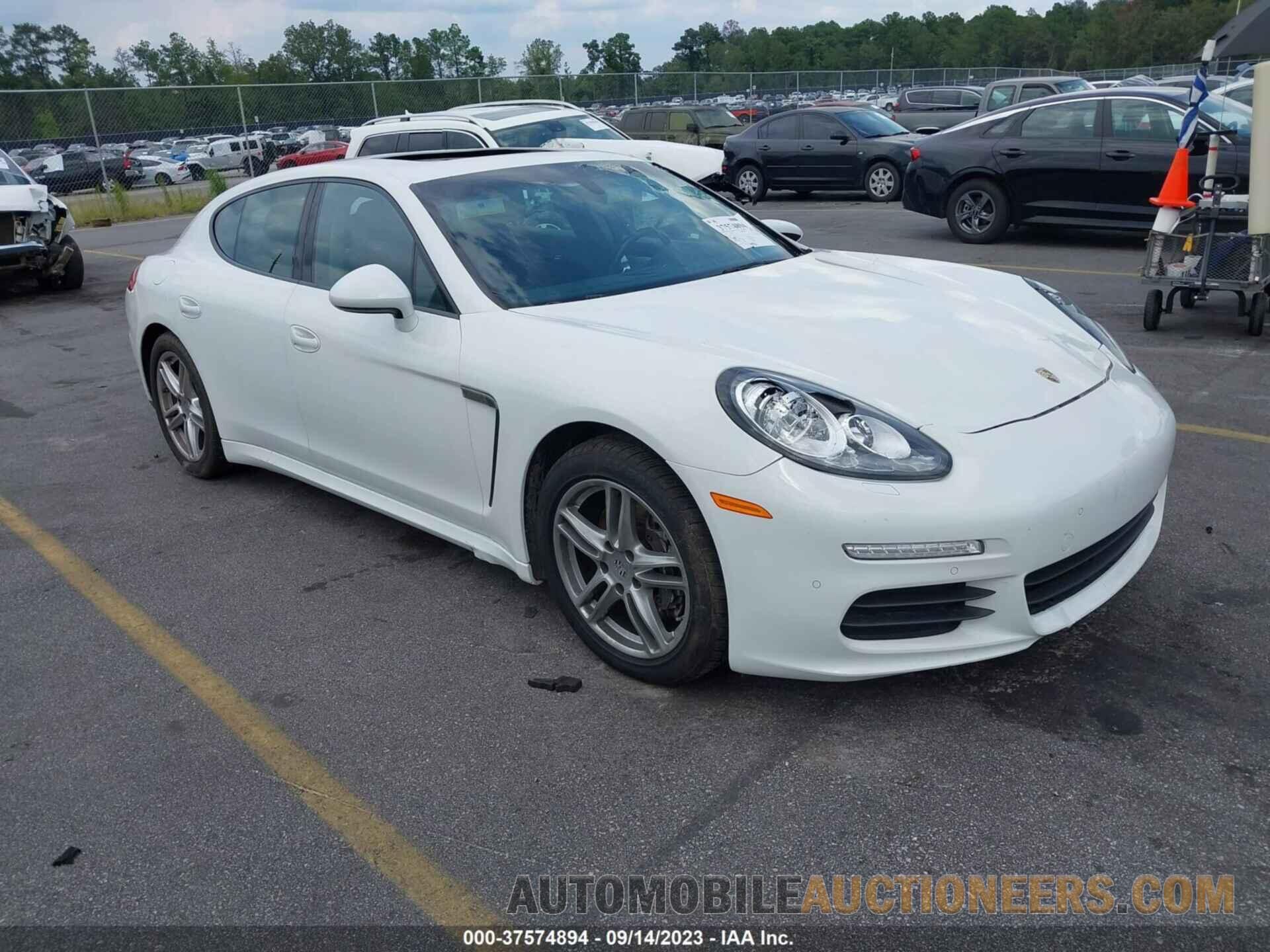 WP0AA2A70FL005683 PORSCHE PANAMERA 2015