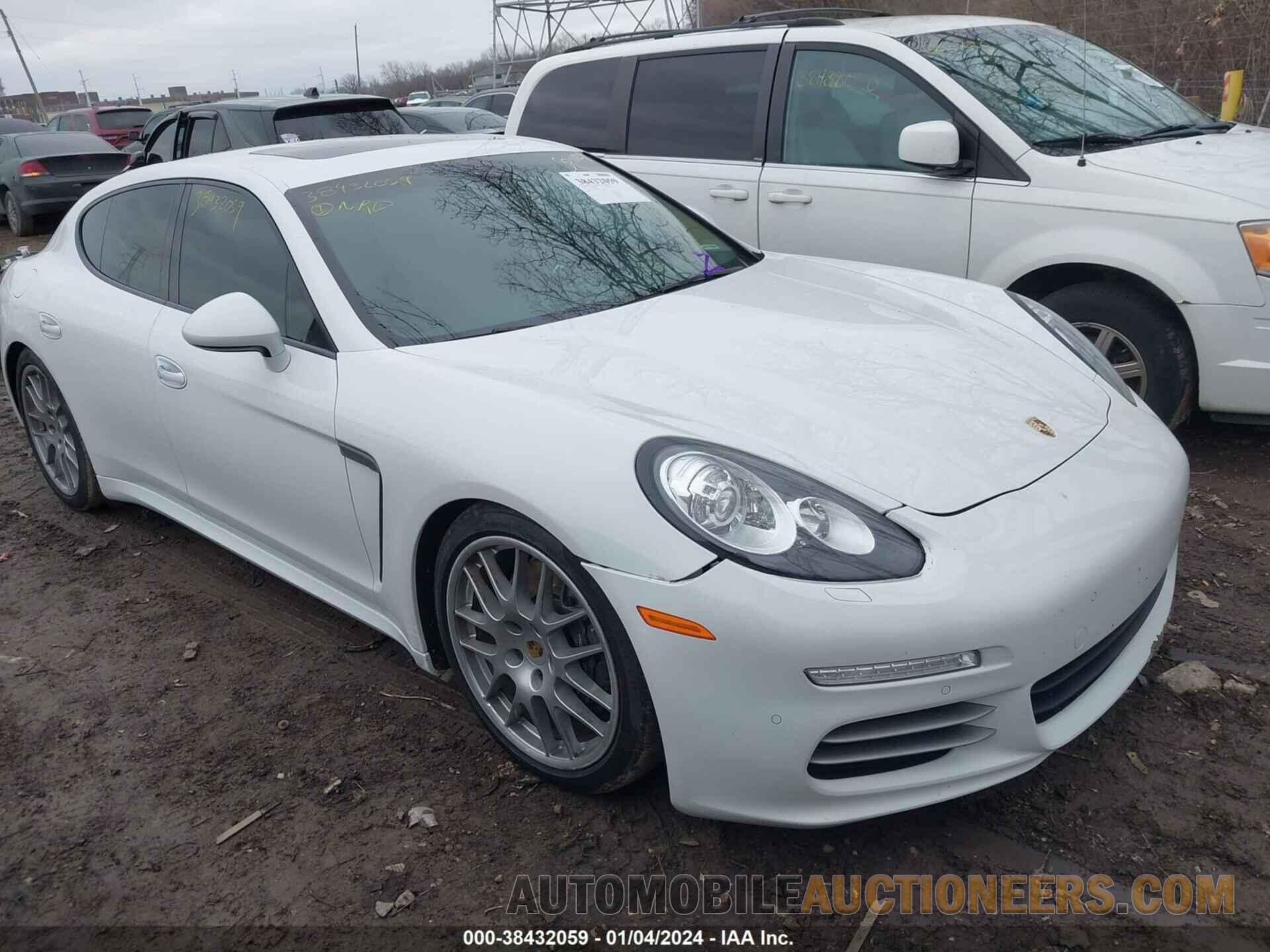 WP0AA2A70FL007465 PORSCHE PANAMERA 2015