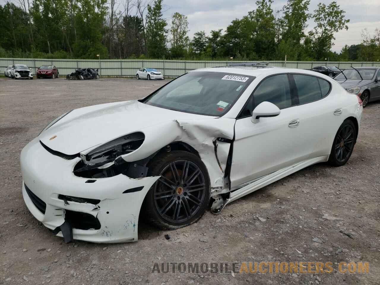 WP0AA2A71GL003457 PORSCHE PANAMERA 2016