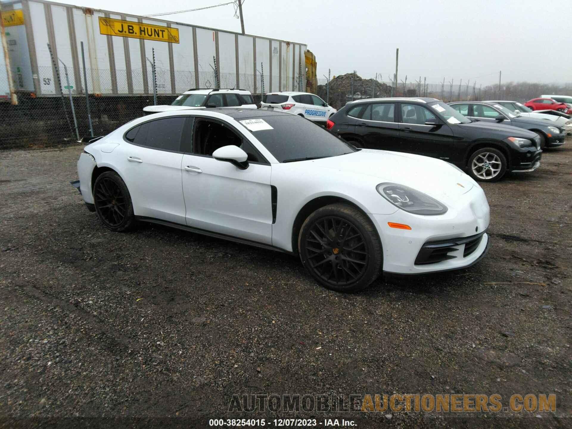 WP0AA2A71HL101809 PORSCHE PANAMERA 2017