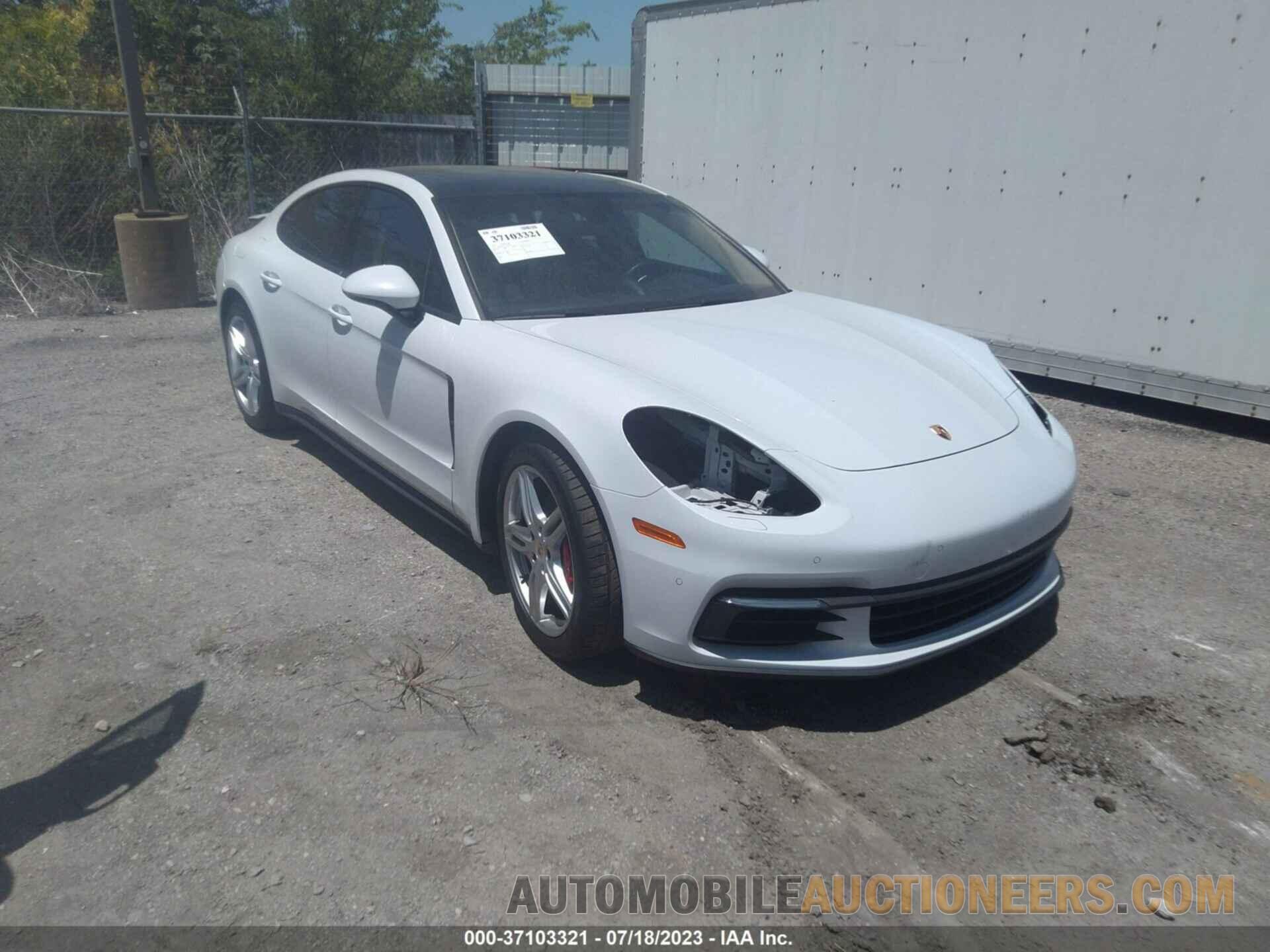 WP0AA2A71HL103303 PORSCHE PANAMERA 2017