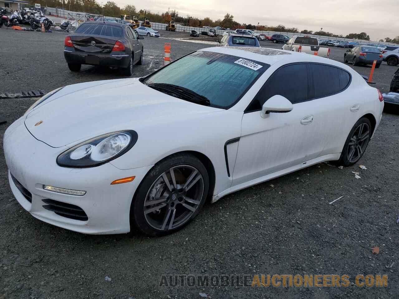 WP0AA2A72FL001375 PORSCHE PANAMERA 2015