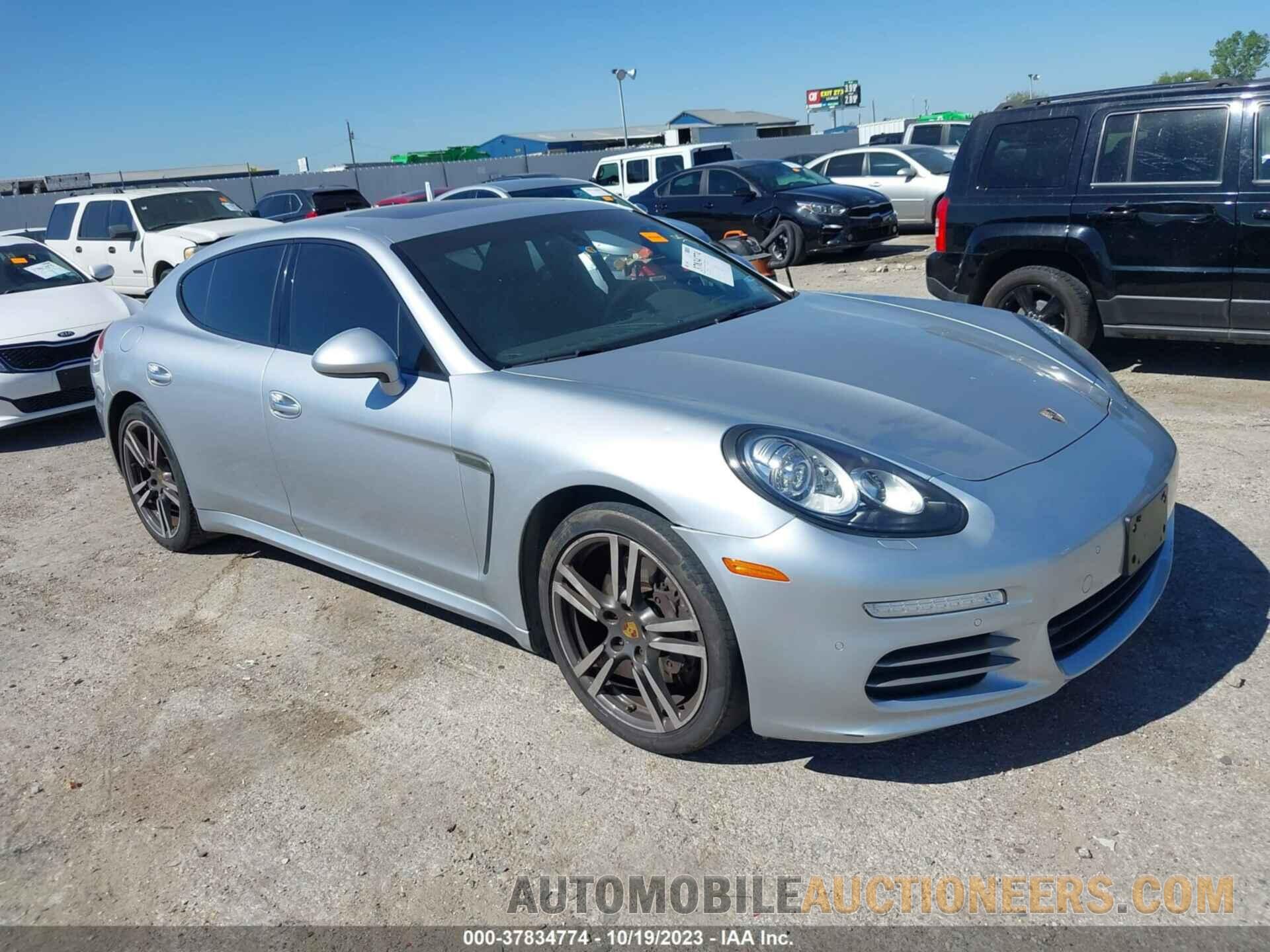 WP0AA2A72FL003773 PORSCHE PANAMERA 2015