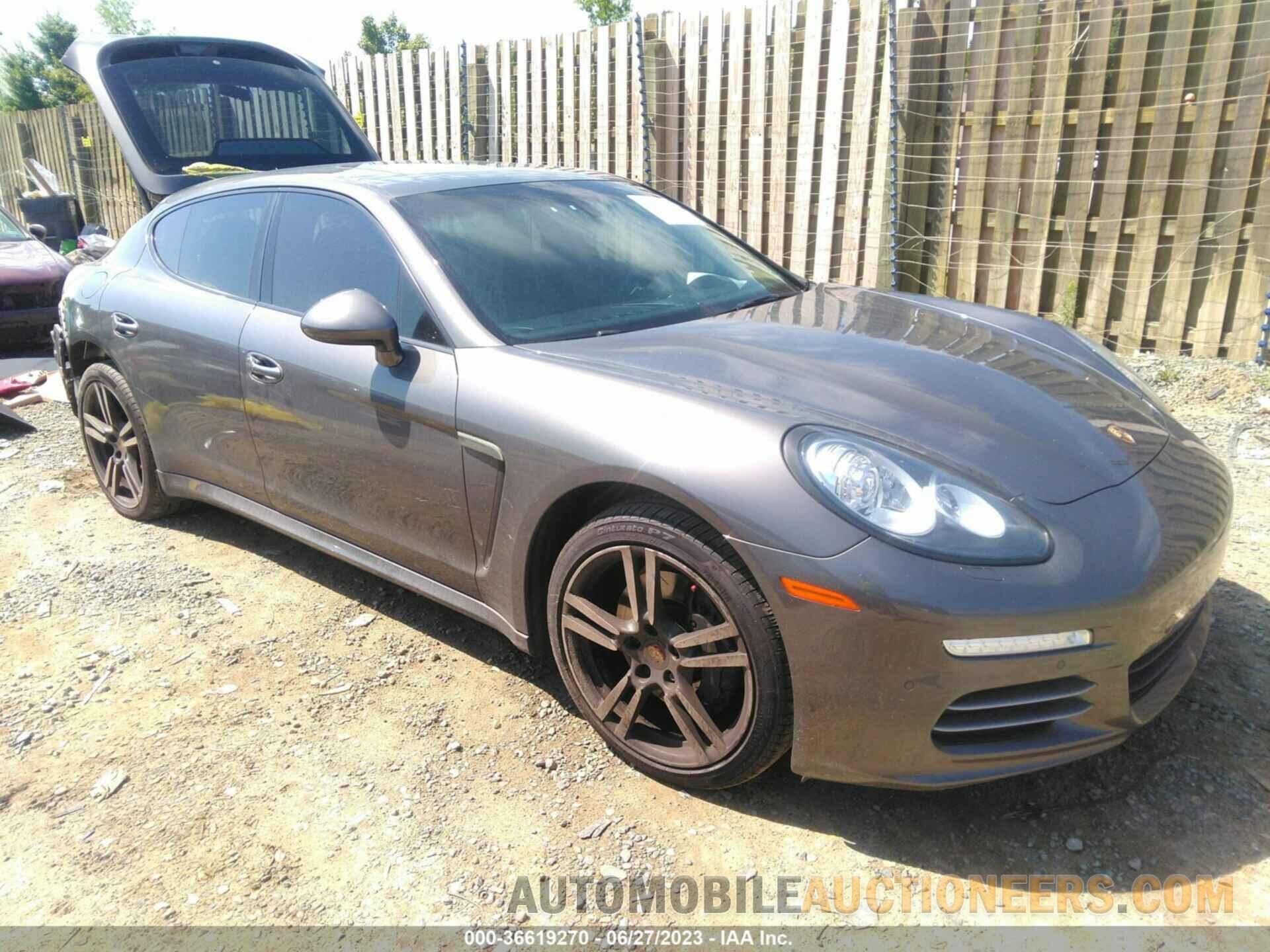 WP0AA2A72FL006625 PORSCHE PANAMERA 2015