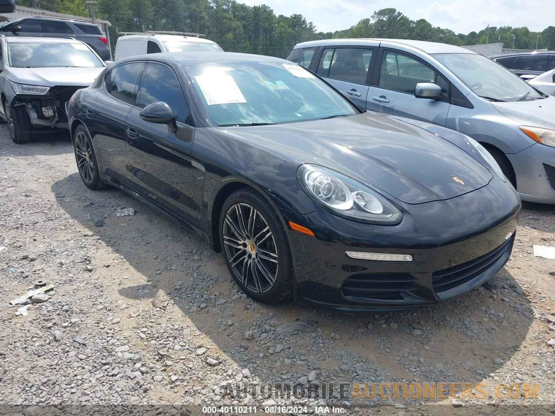 WP0AA2A72GL002348 PORSCHE PANAMERA 2016