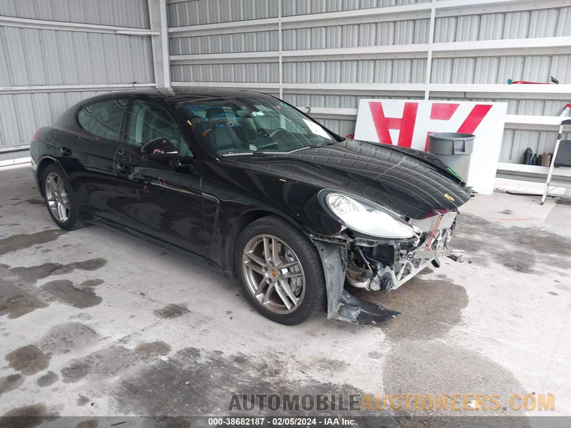 WP0AA2A72GL003127 PORSCHE PANAMERA 2016