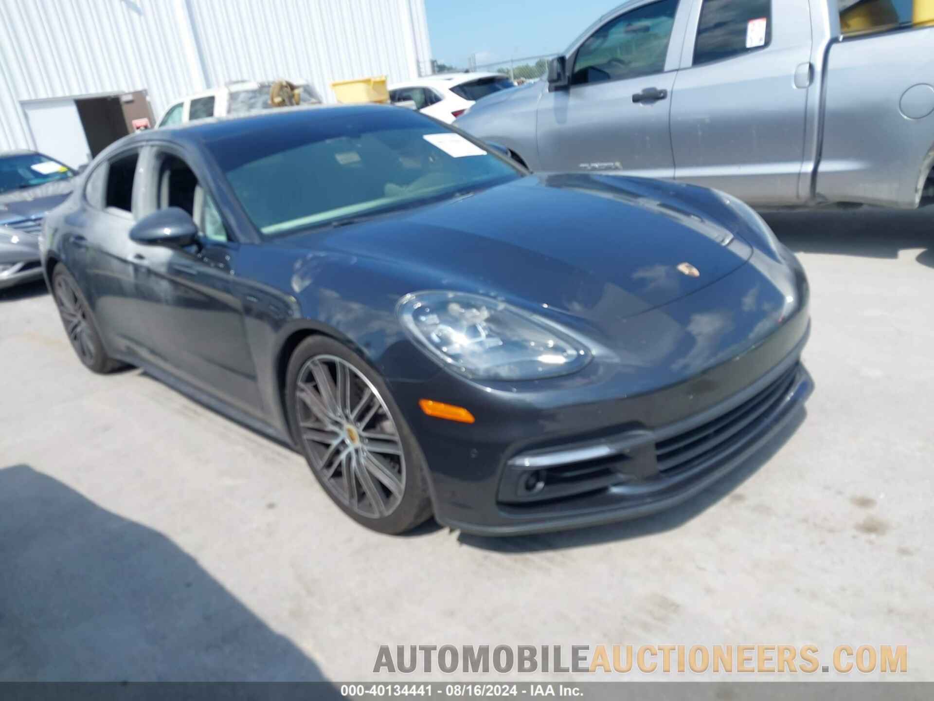 WP0AA2A72HL100961 PORSCHE PANAMERA 2017