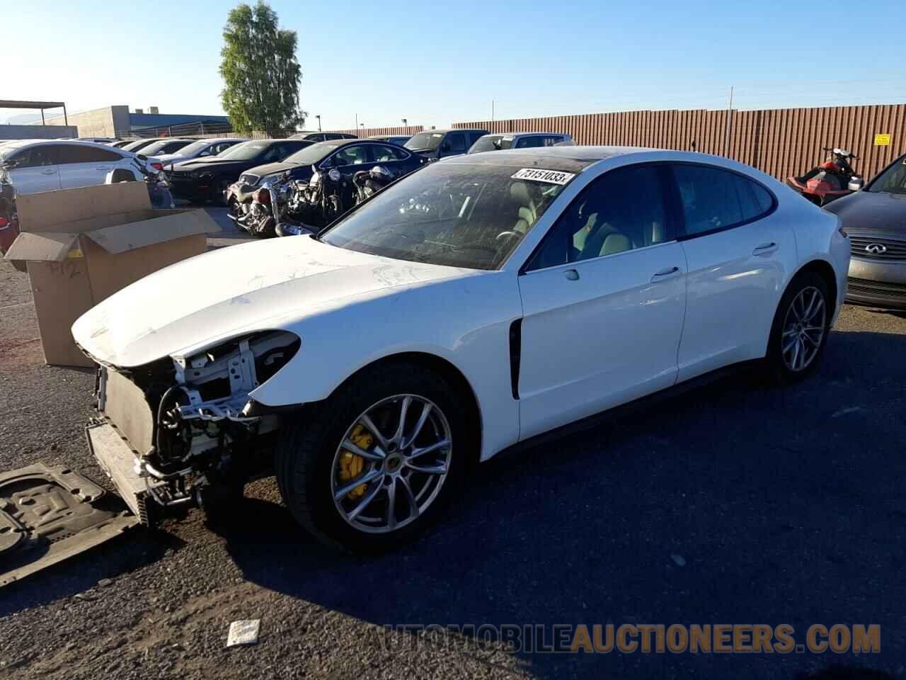 WP0AA2A72HL101432 PORSCHE PANAMERA 2017