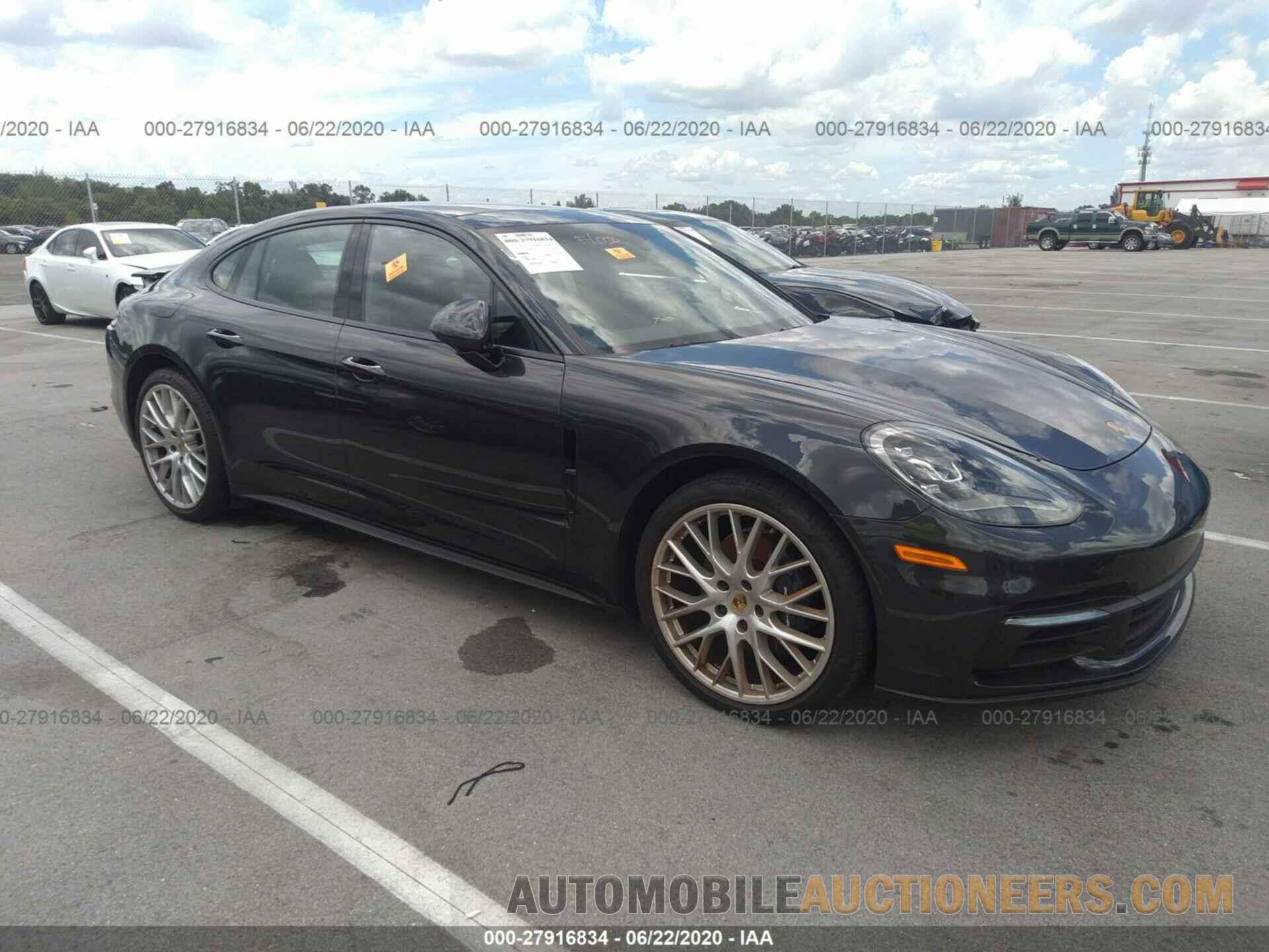 WP0AA2A72HL102015 PORSCHE PANAMERA 2017