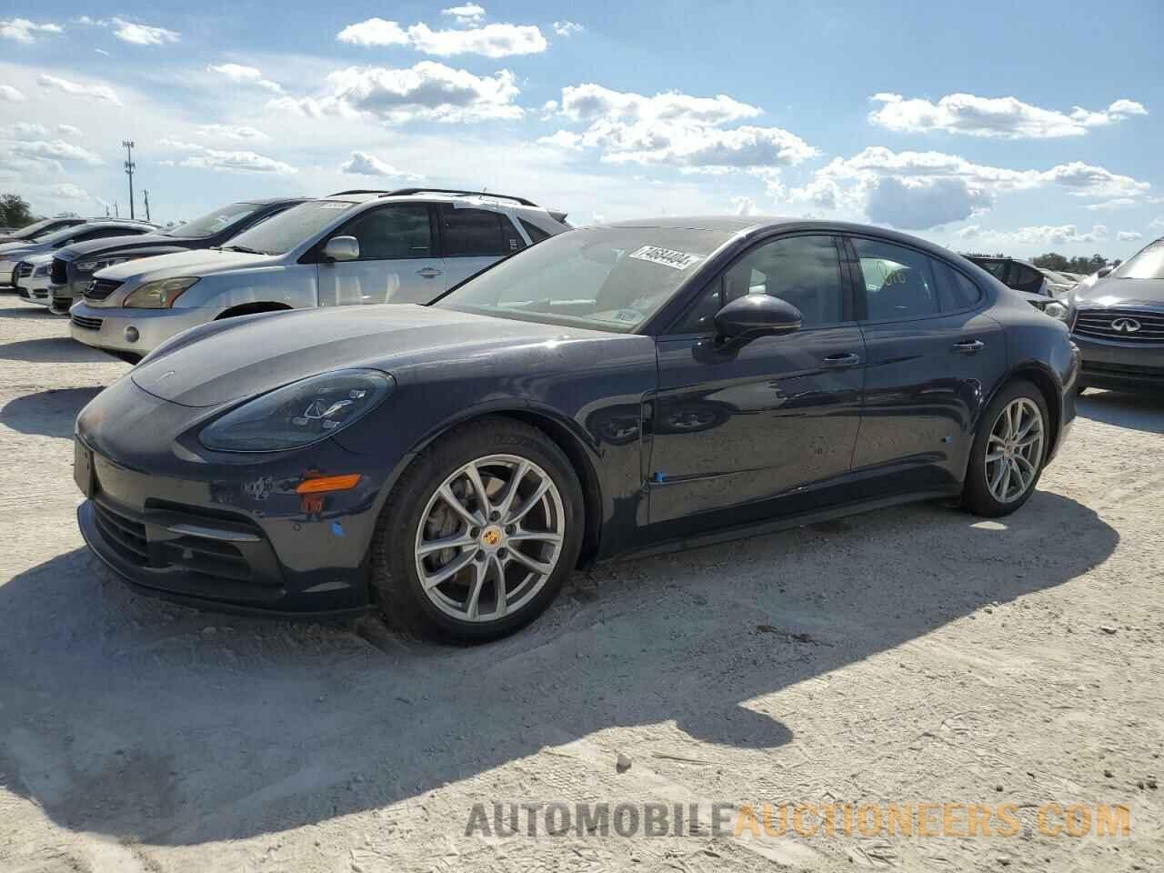 WP0AA2A72JL101808 PORSCHE PANAMERA 2018