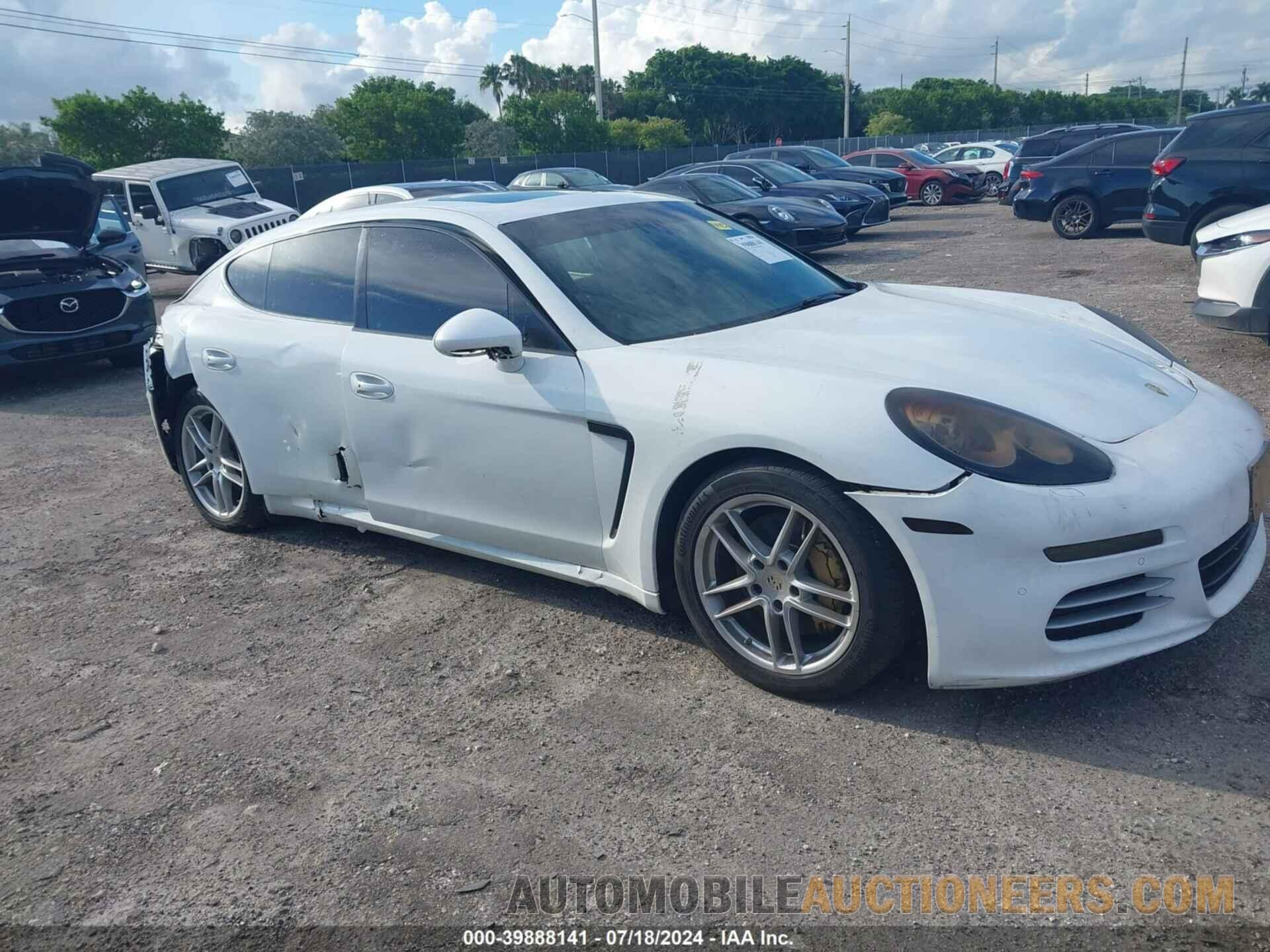 WP0AA2A73FL001692 PORSCHE PANAMERA 2015