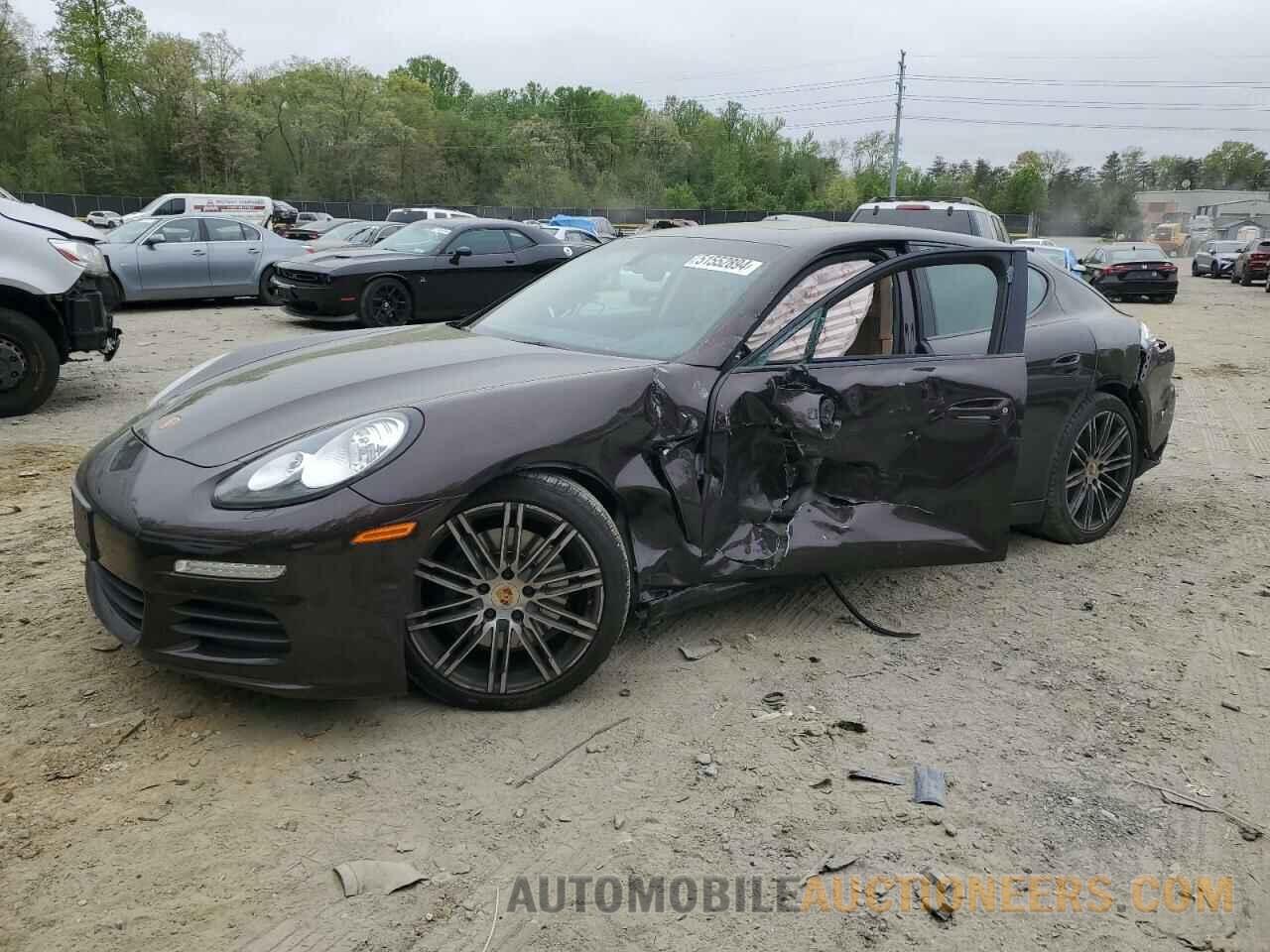 WP0AA2A73FL002308 PORSCHE PANAMERA 2015