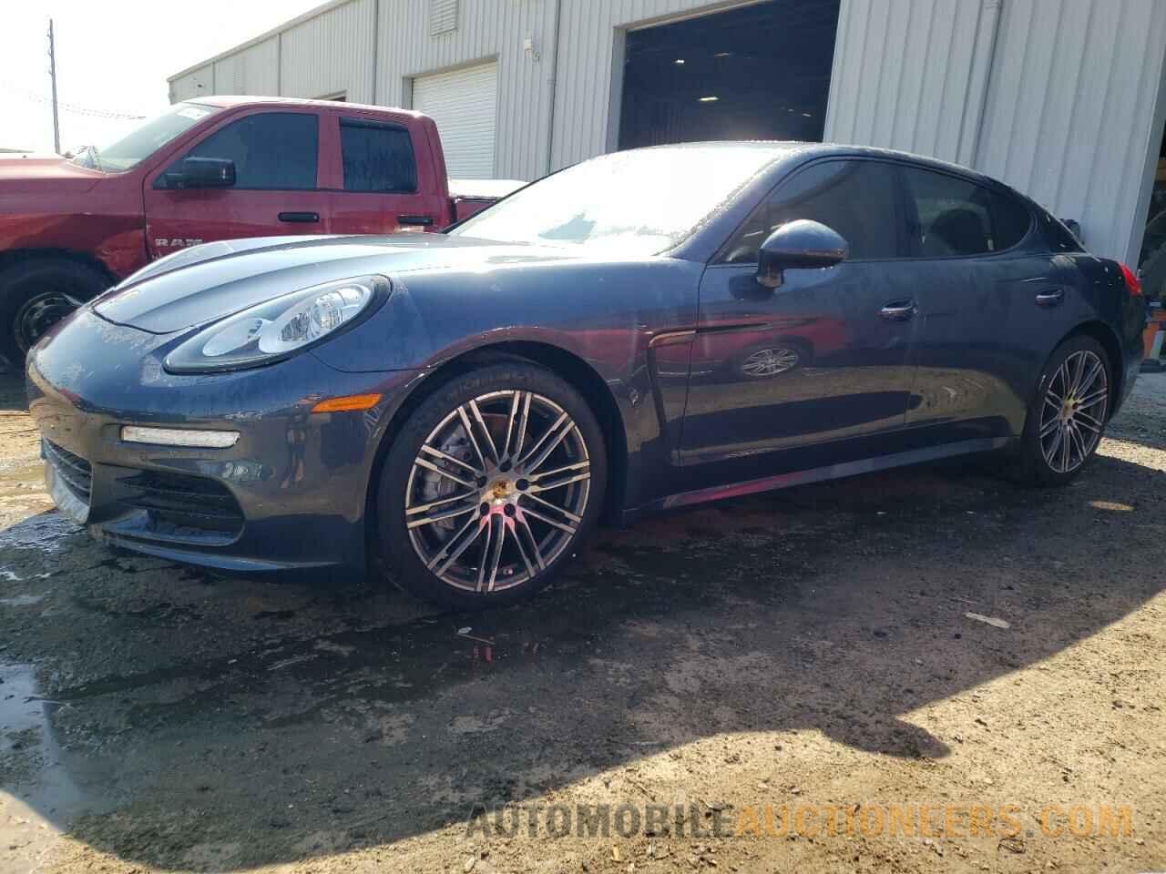 WP0AA2A73FL002759 PORSCHE PANAMERA 2015