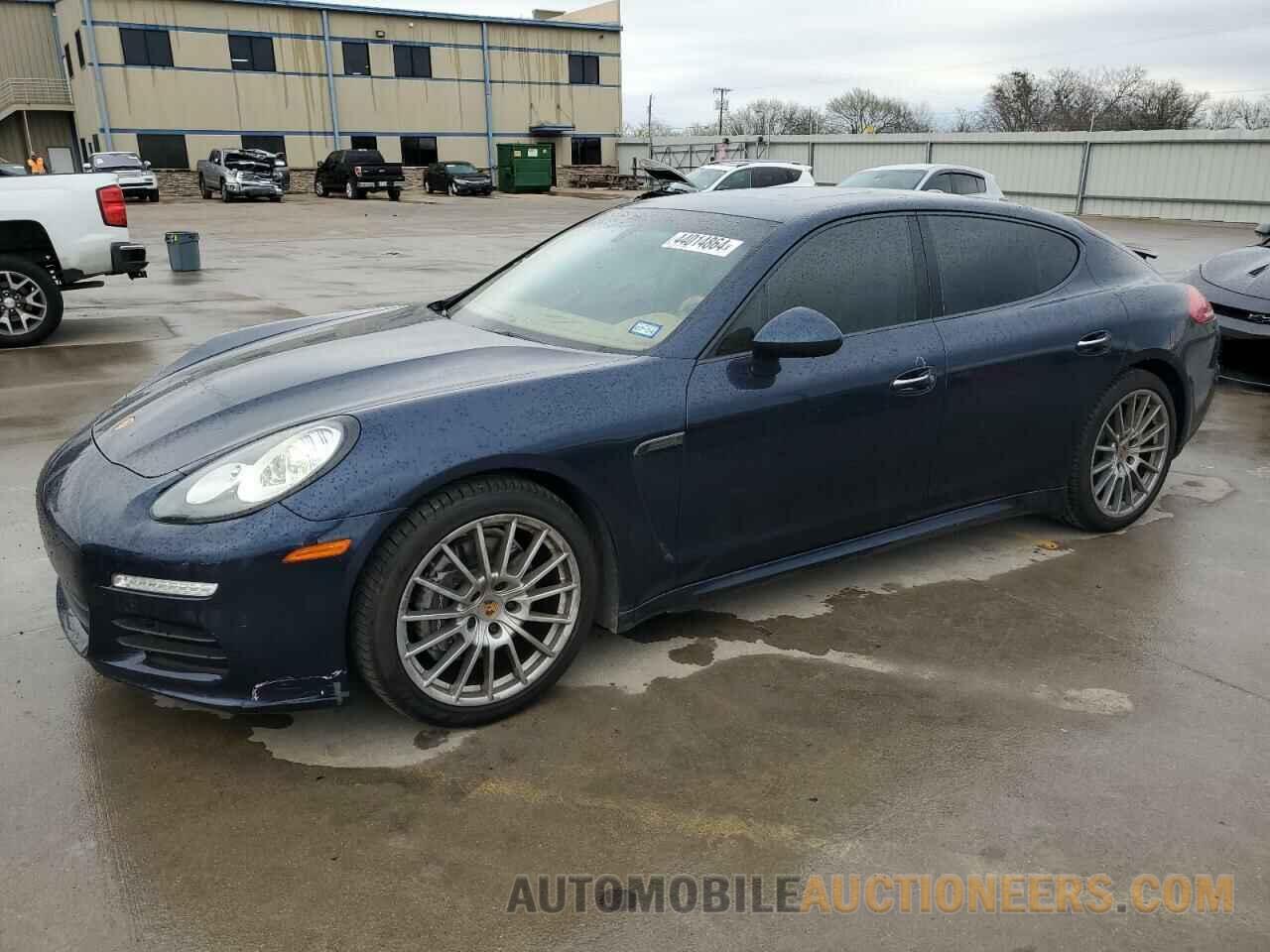 WP0AA2A73FL007377 PORSCHE PANAMERA 2015