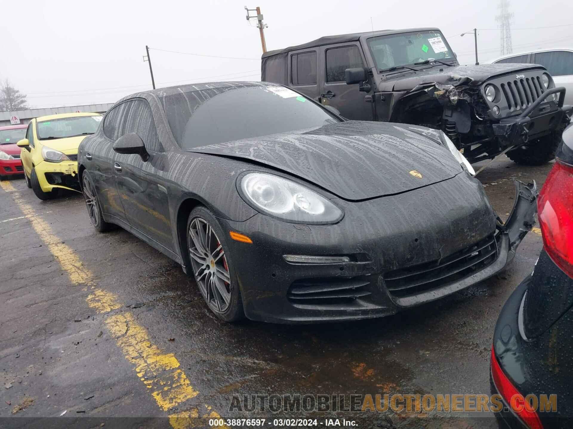 WP0AA2A74FL004018 PORSCHE PANAMERA 2015