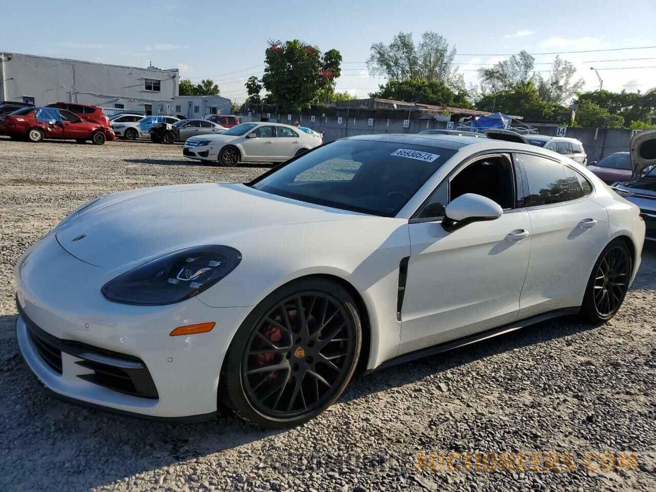 WP0AA2A74HL101075 PORSCHE PANAMERA 2017