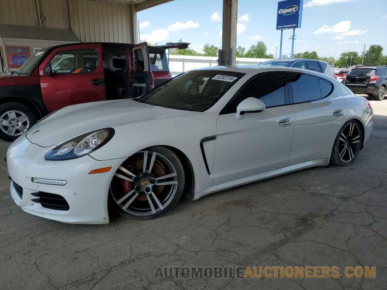 WP0AA2A75GL000111 PORSCHE PANAMERA 2016