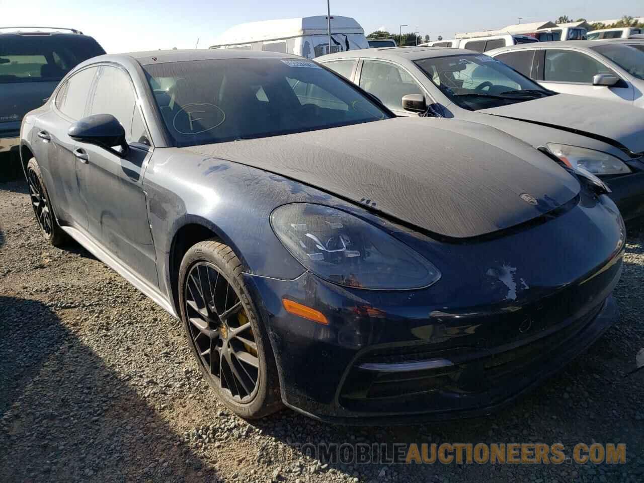 WP0AA2A75HL101604 PORSCHE PANAMERA 2017