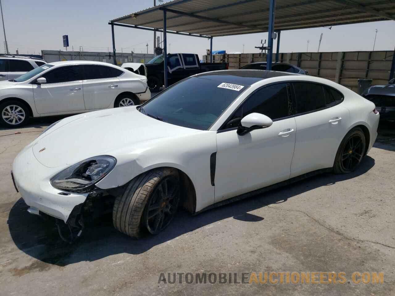 WP0AA2A75HL103062 PORSCHE PANAMERA 2017