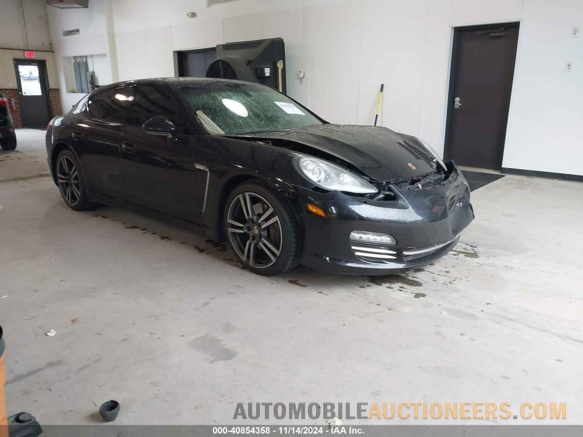 WP0AA2A76DL015163 PORSCHE PANAMERA 2013