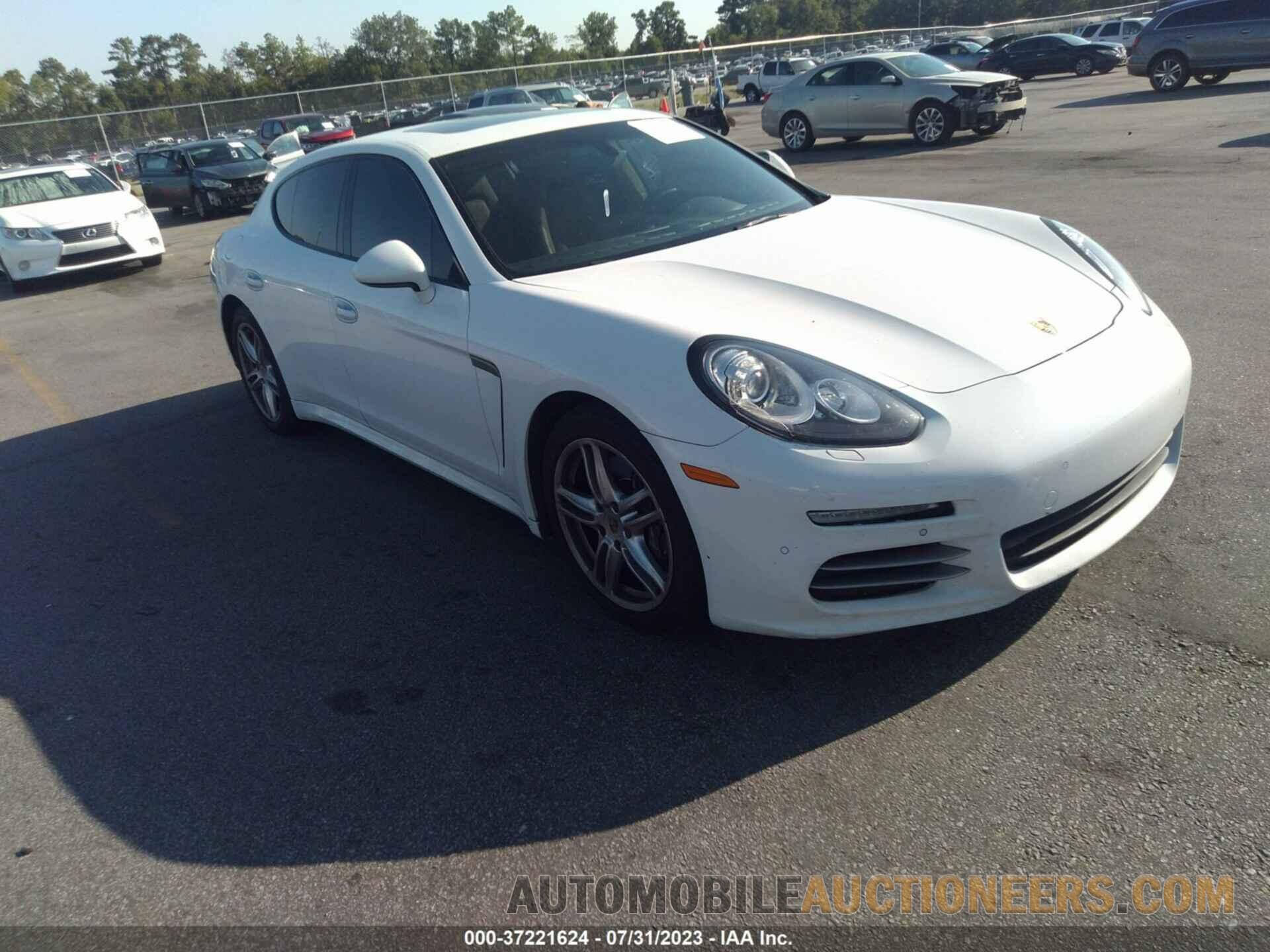 WP0AA2A76FL001878 PORSCHE PANAMERA 2015