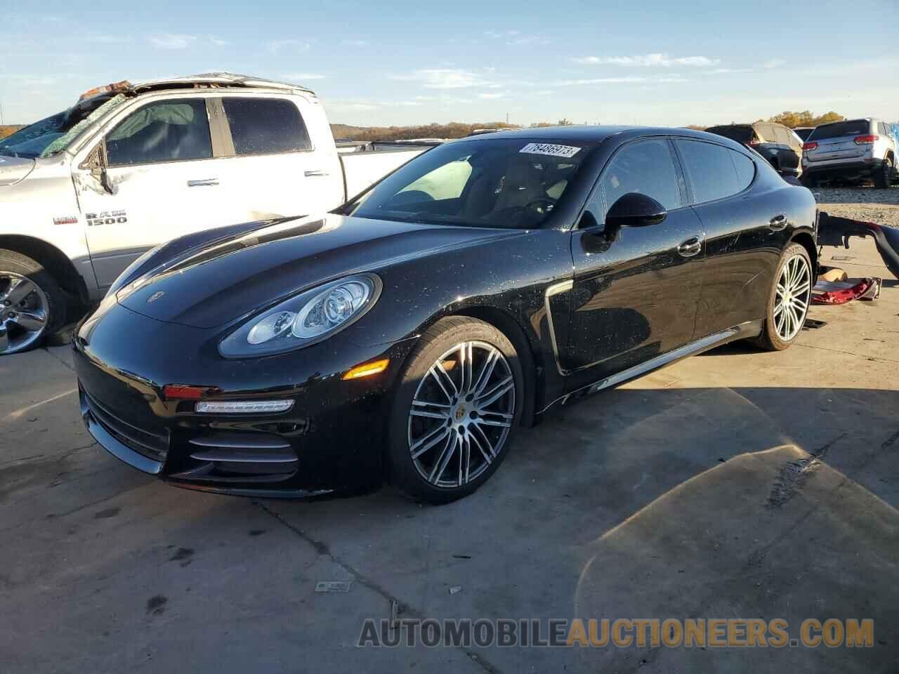 WP0AA2A76GL000828 PORSCHE PANAMERA 2016