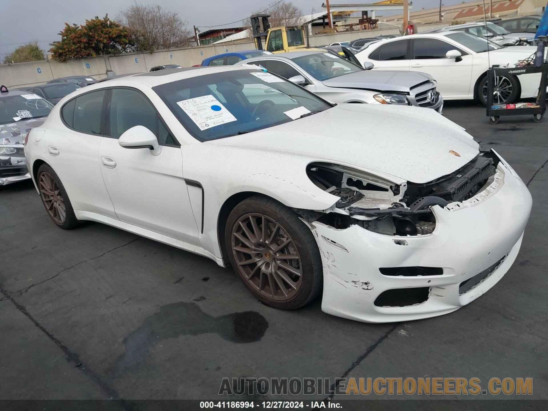 WP0AA2A77EL014430 PORSCHE PANAMERA 2014