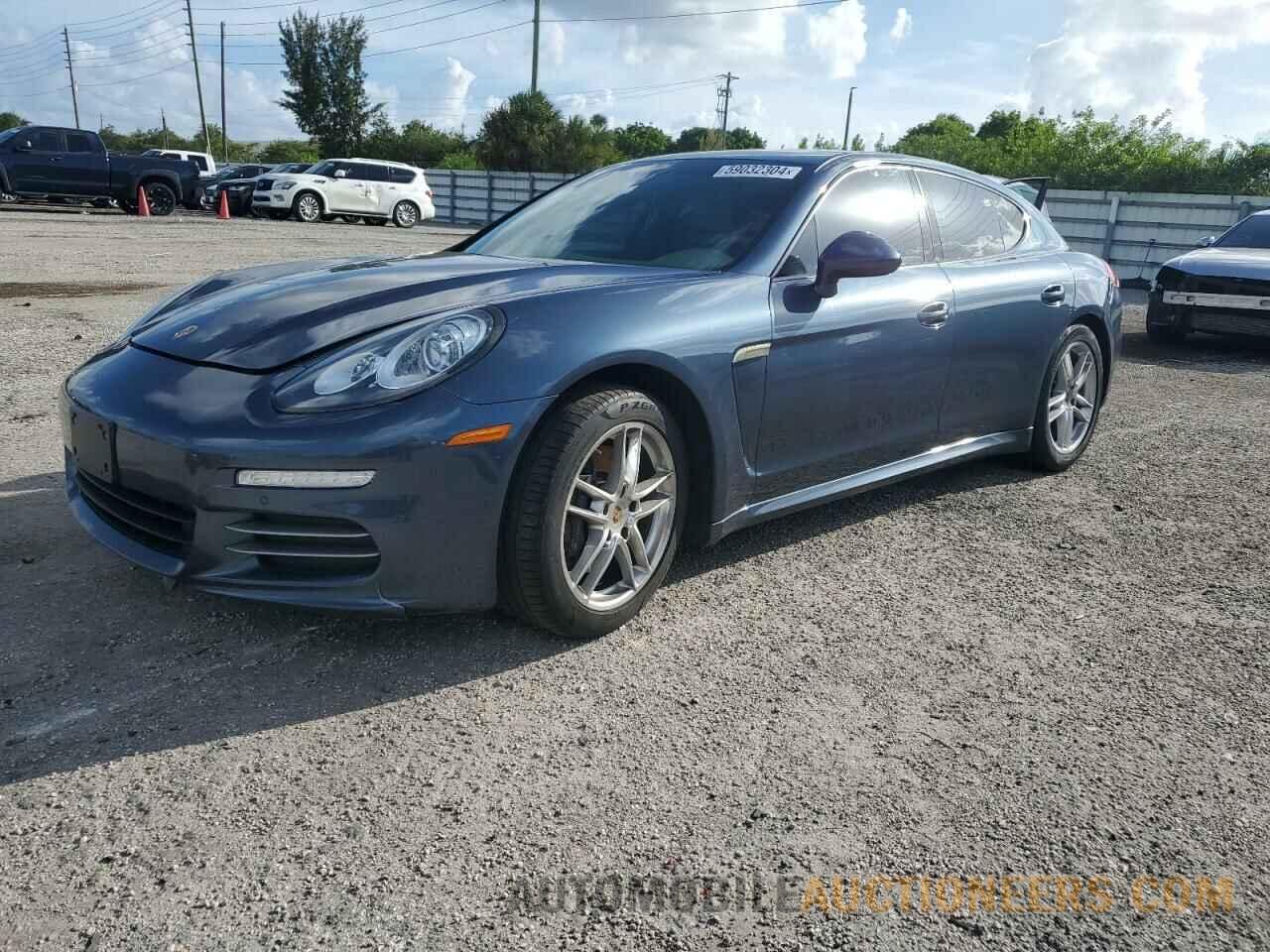 WP0AA2A77FL000237 PORSCHE PANAMERA 2015