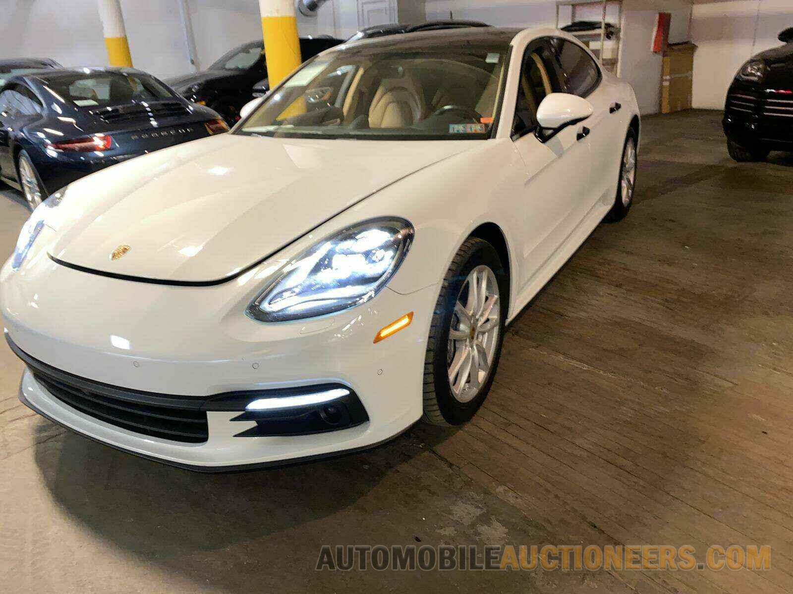 WP0AA2A77JL109340 Porsche Panamera 2018