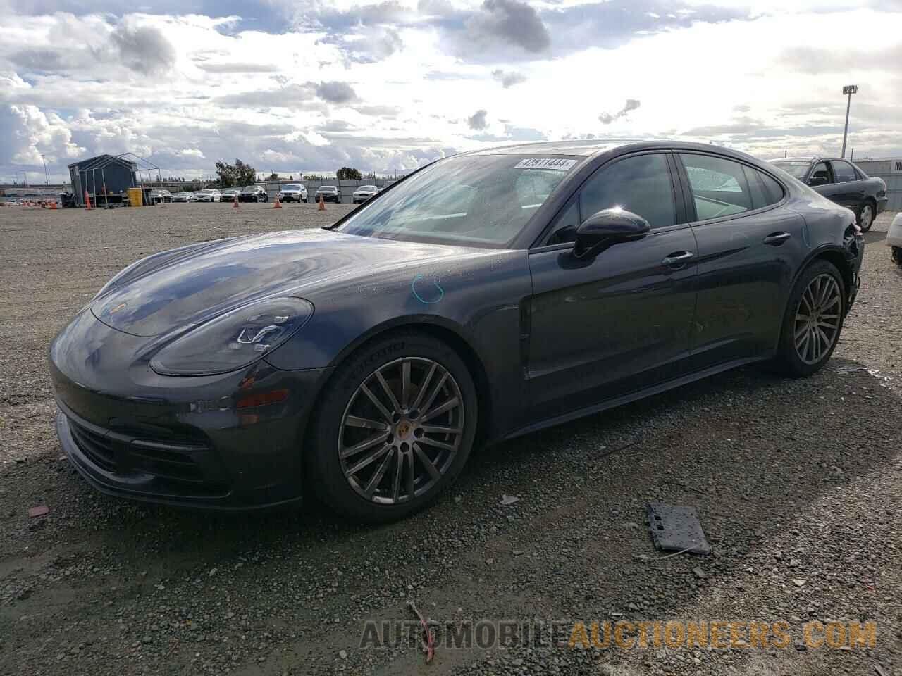 WP0AA2A78JL105426 PORSCHE PANAMERA 2018