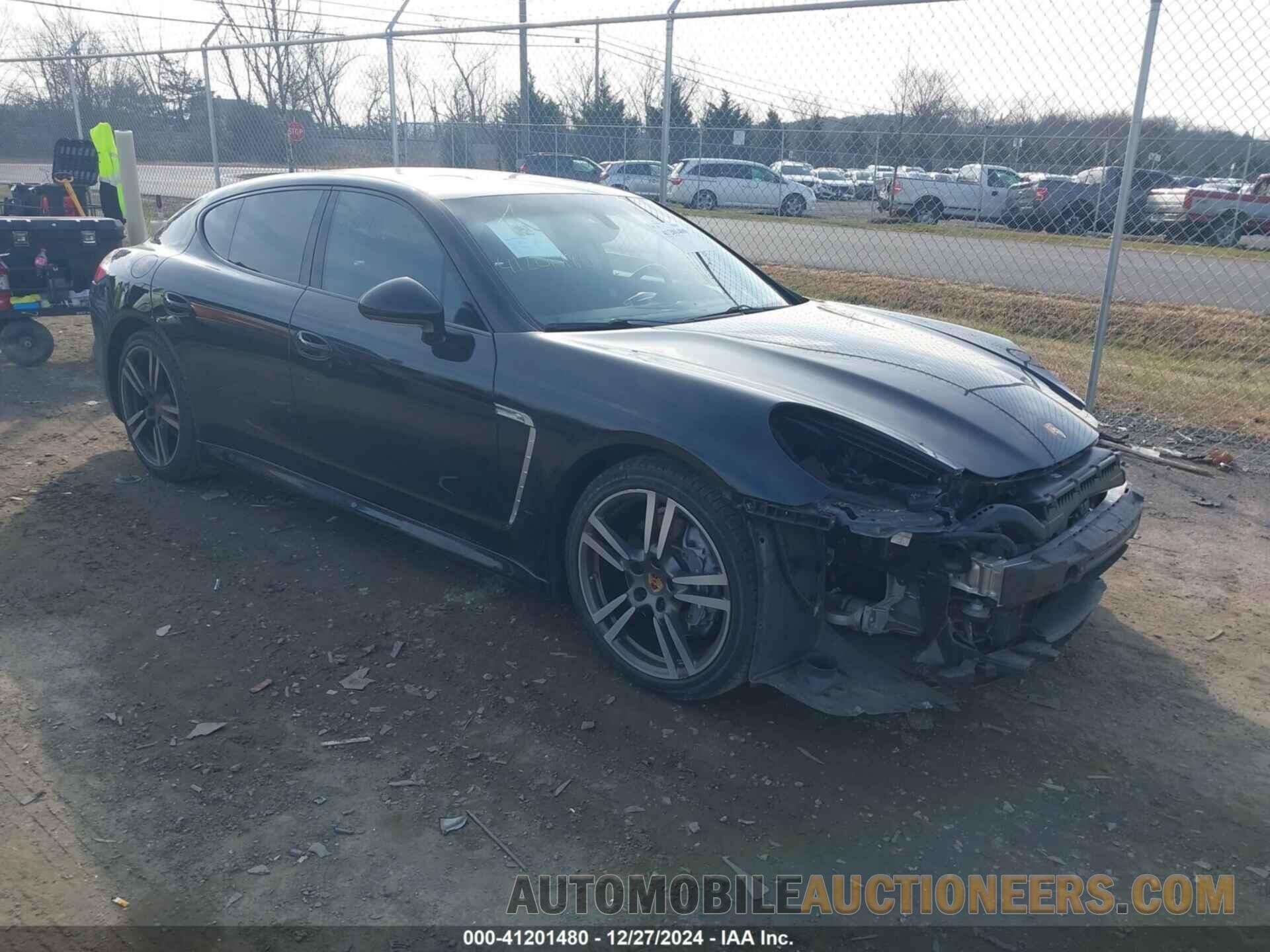 WP0AA2A79DL016744 PORSCHE PANAMERA 2013